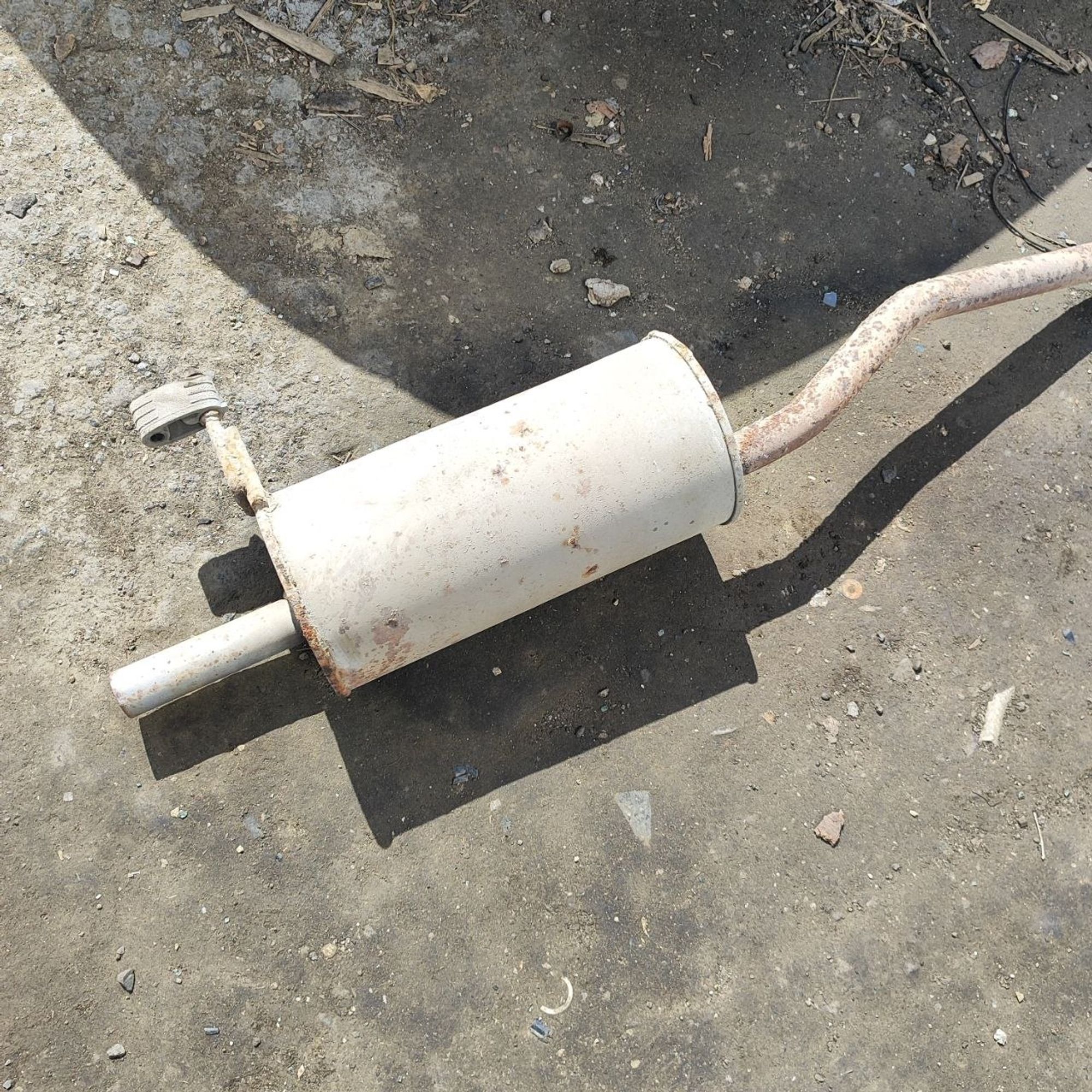 https://ycs.partsauto.market/partsauto-images/thmbs/userImages/cb9901e562a4f410bd4f9bf80c21d094/part/d6526686-ae6b-447e-8347-4a5cce387309_1778650958878.jpg