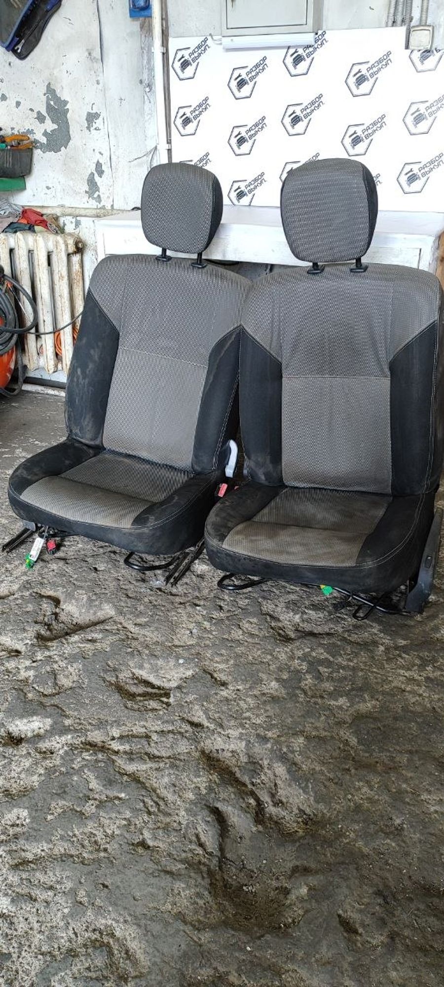 https://ycs.partsauto.market/partsauto-images/thmbs/userImages/cb9901e562a4f410bd4f9bf80c21d094/part/e2af5332-39e0-4daa-9834-db87f41ba5b2_1779870689761.jpg