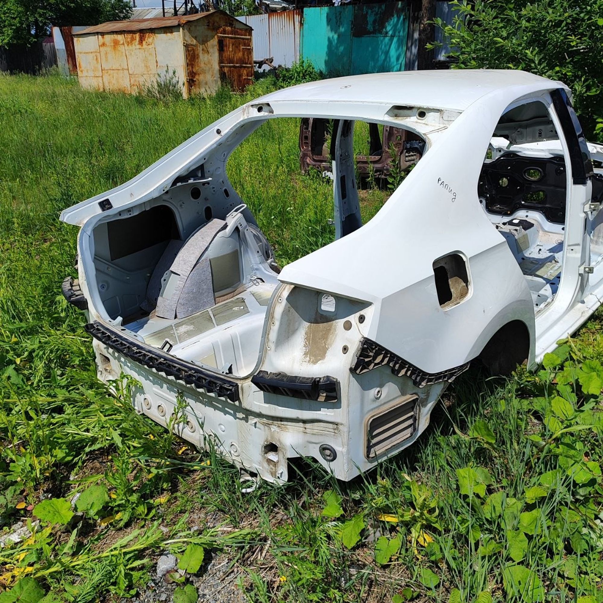 https://ycs.partsauto.market/partsauto-images/thmbs/userImages/cb9901e562a4f410bd4f9bf80c21d094/part/eb46848e-6059-4707-a405-f6aced675430_1781783200808.jpg
