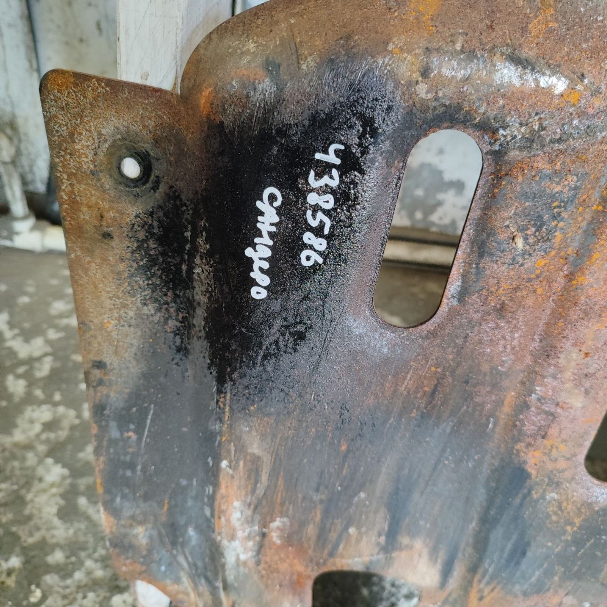 https://ycs.partsauto.market/partsauto-images/thmbs/userImages/cb9901e562a4f410bd4f9bf80c21d094/part/ec45021c-7724-477b-8705-2f233839688d_1778571206698.jpg