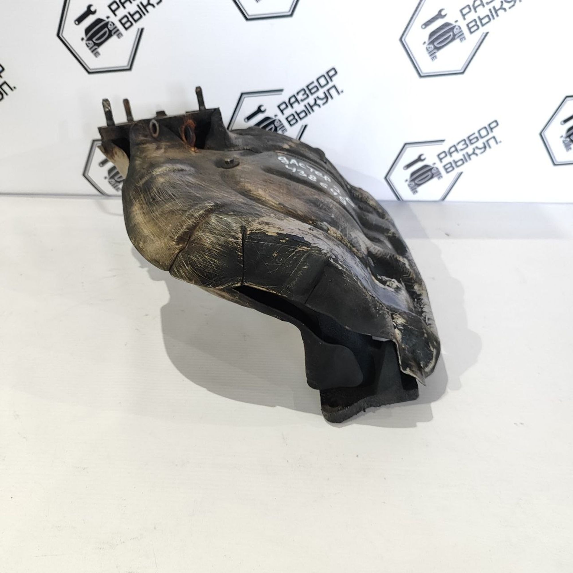 https://ycs.partsauto.market/partsauto-images/thmbs/userImages/cb9901e562a4f410bd4f9bf80c21d094/part/ed7fb284-e5a7-4e7c-93c1-6d02e987c42c_1779855556489.jpg