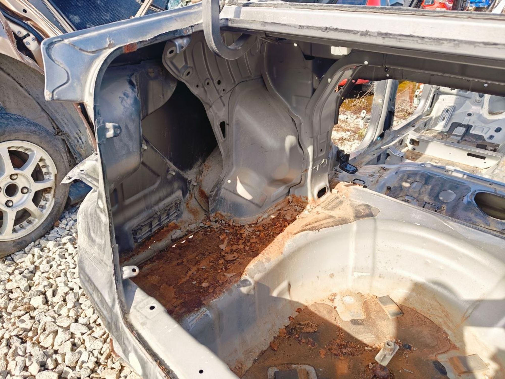 https://ycs.partsauto.market/partsauto-images/thmbs/userImages/cb9901e562a4f410bd4f9bf80c21d094/part/ef27edcc-4af9-4af9-99d6-0cd639ca2a0b_1775638200935.jpg