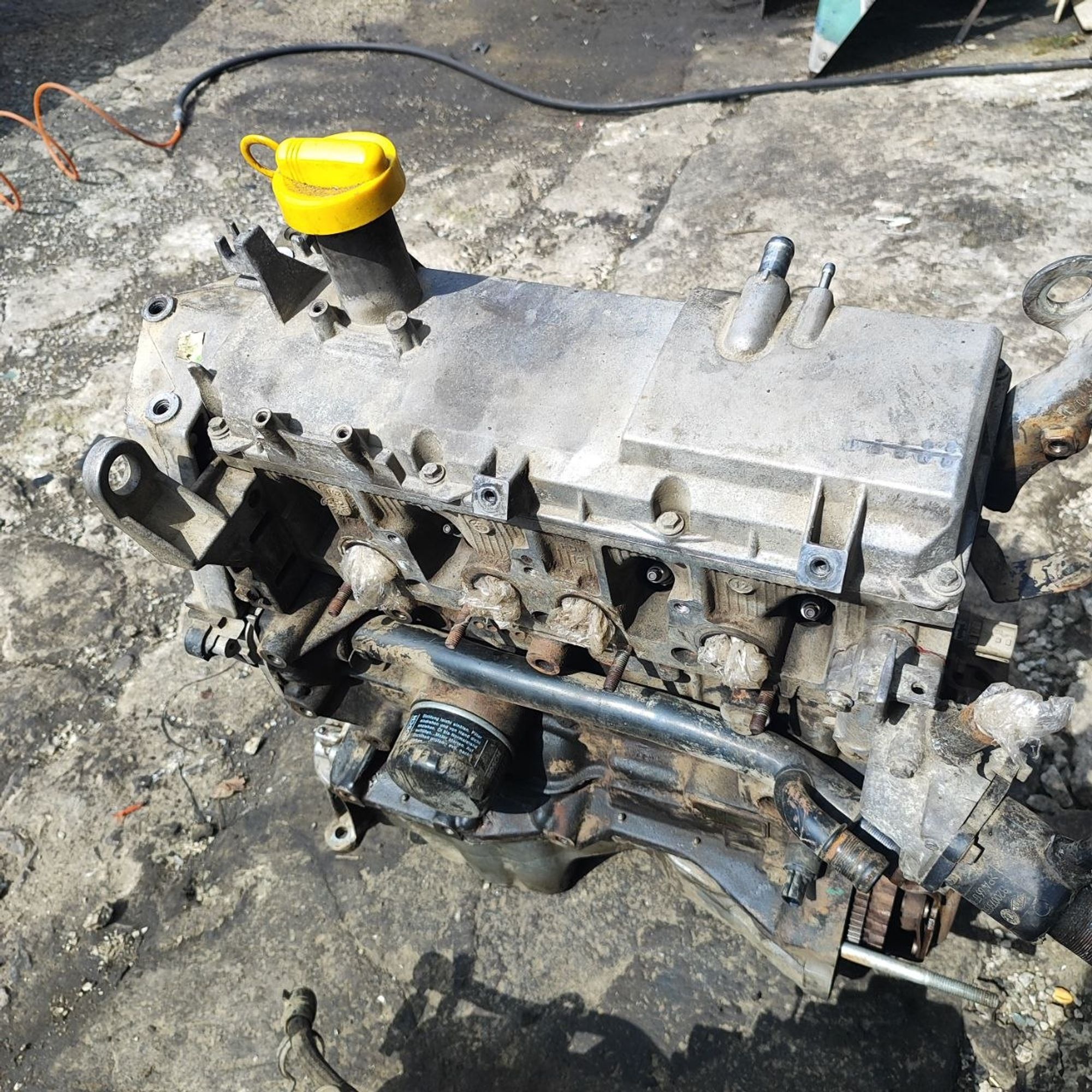 https://ycs.partsauto.market/partsauto-images/thmbs/userImages/cb9901e562a4f410bd4f9bf80c21d094/part/f73f7f75-acc3-4f9c-8bbe-6fc956e727eb_1784627576137.jpg