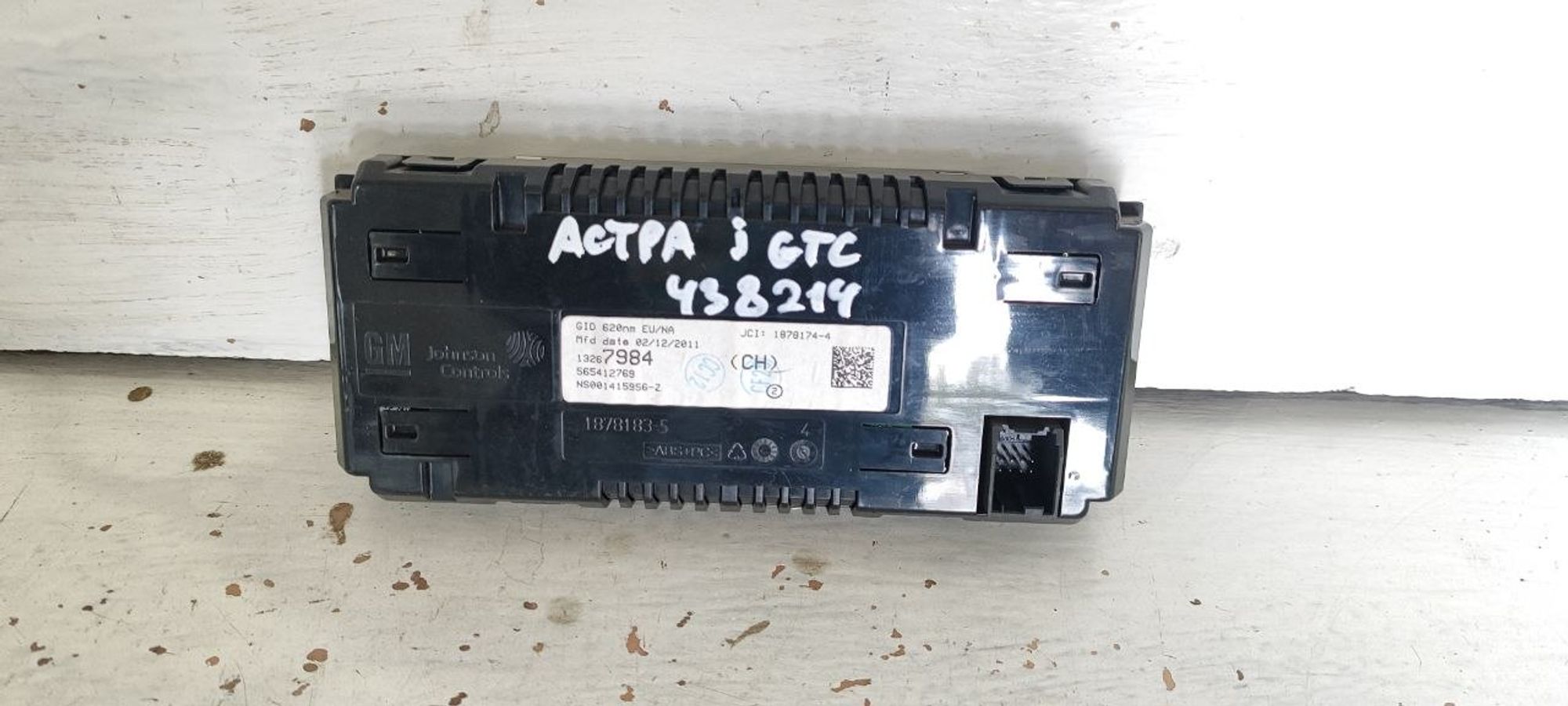 https://ycs.partsauto.market/partsauto-images/thmbs/userImages/cb9901e562a4f410bd4f9bf80c21d094/part/f764cfc4-cd76-4add-9895-db50df369a47_1774848770194.jpg
