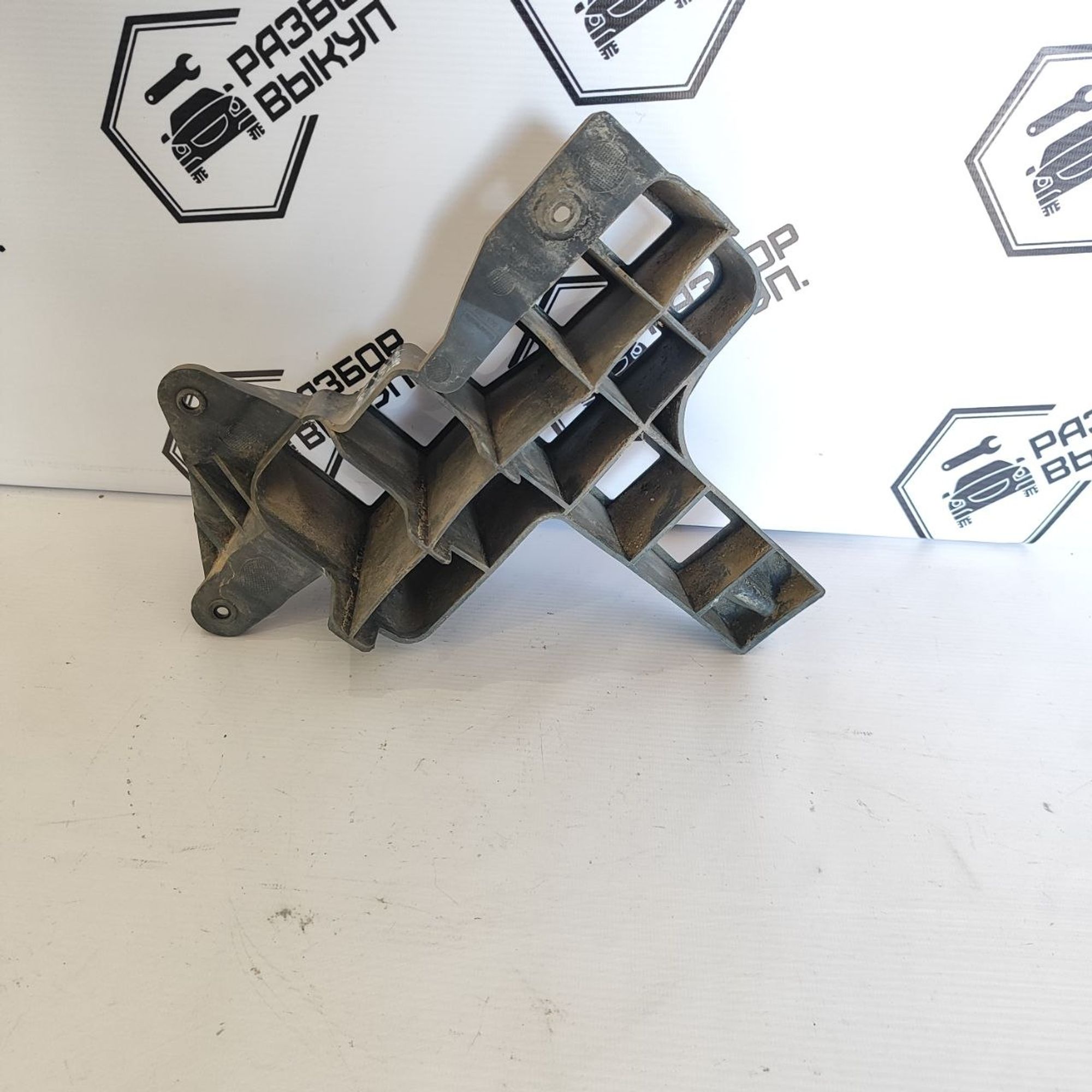 https://ycs.partsauto.market/partsauto-images/thmbs/userImages/cb9901e562a4f410bd4f9bf80c21d094/part/f9a2c464-2809-440a-ad31-aab0100f9f51_1778584053303.jpg
