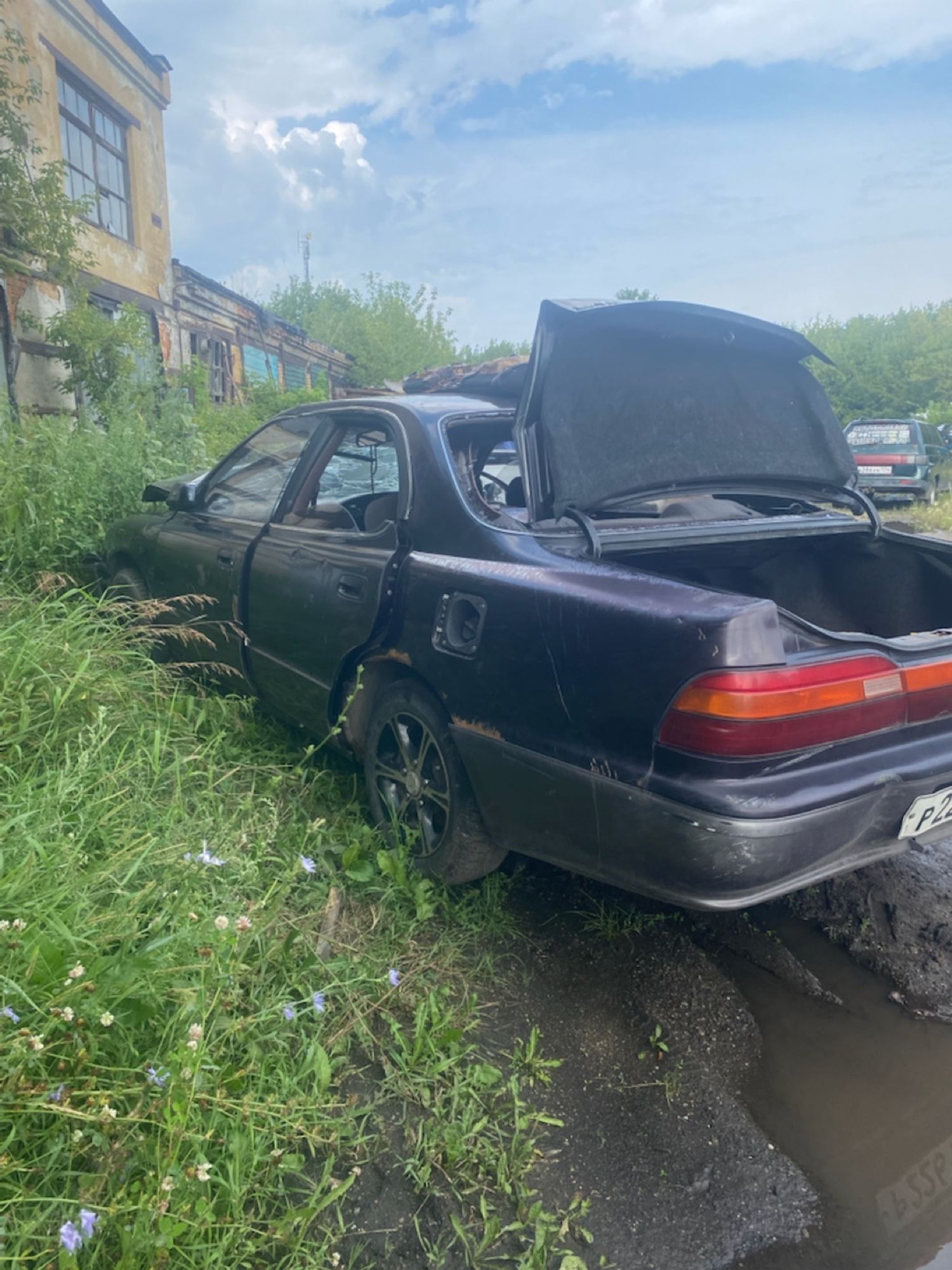 https://ycs.partsauto.market/partsauto-images/thmbs/userImages/cca1856e256b5441544f9aba03b424a6/car/1974fb0d-c73b-4e90-b17e-c182706119c7_1786007132466.jpg
