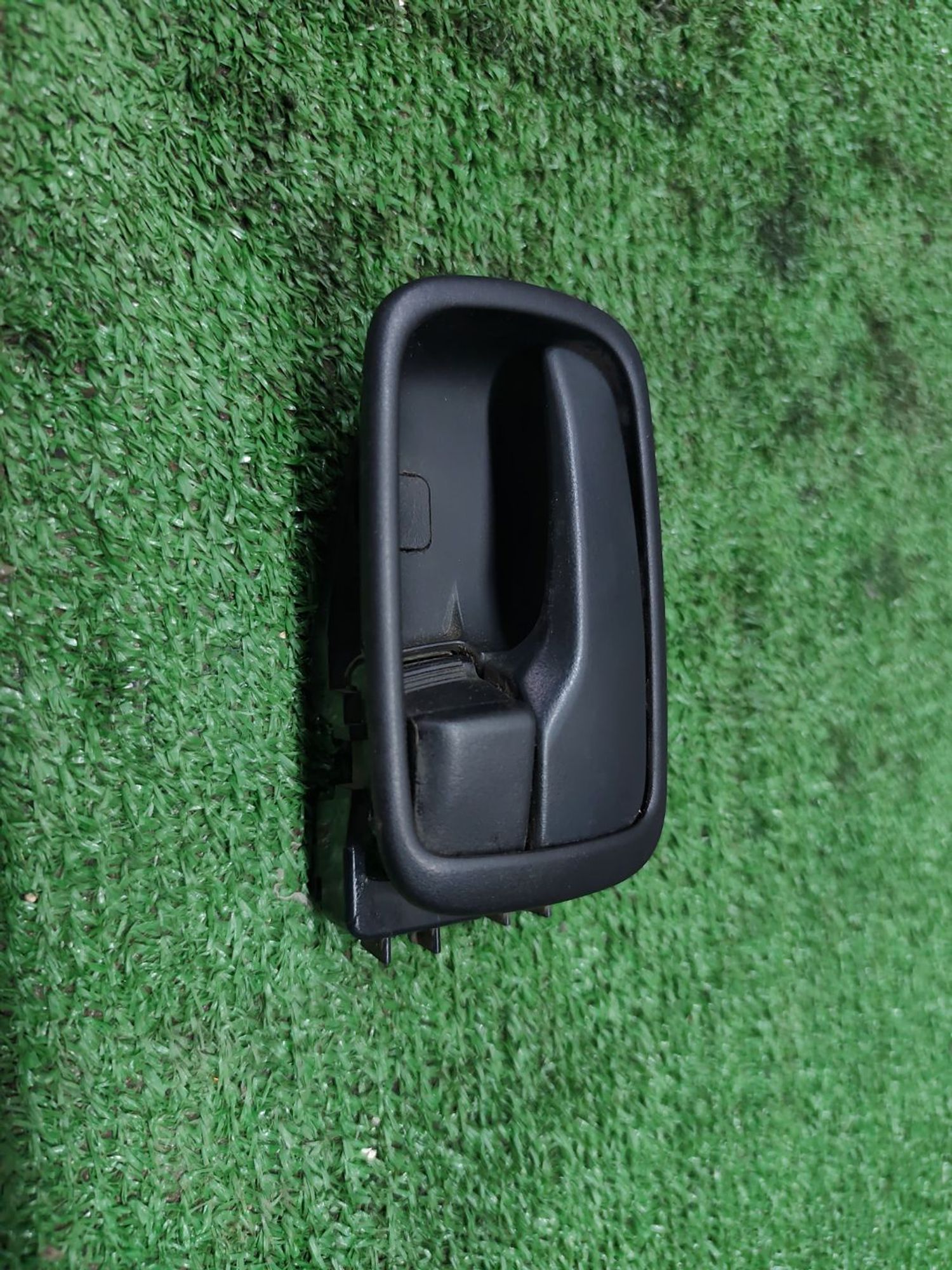 https://ycs.partsauto.market/partsauto-images/thmbs/userImages/cca1856e256b5441544f9aba03b424a6/part/007d64b7-6c1d-4949-9a11-5a21a1797118_1779256289375.jpg