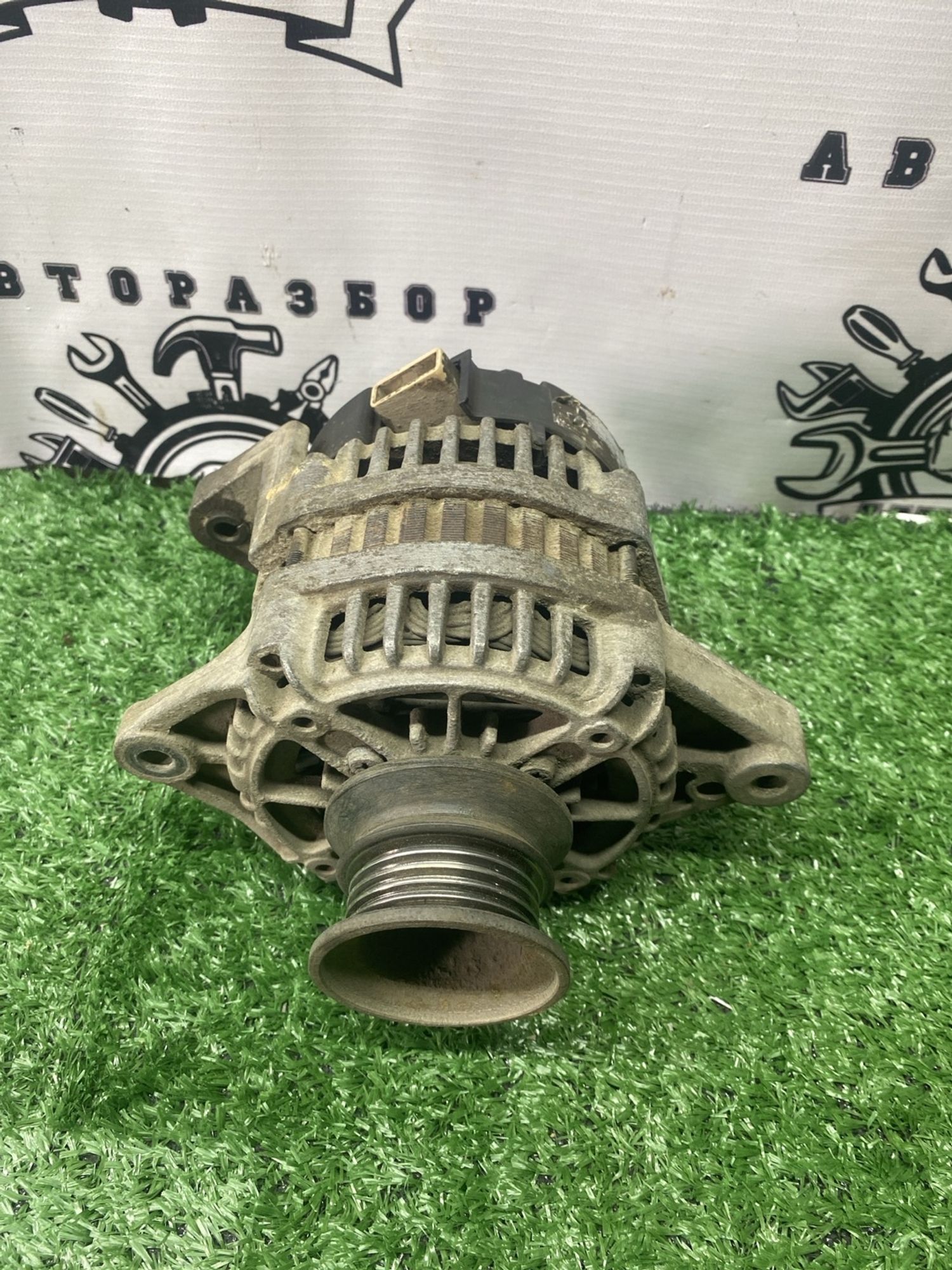 https://ycs.partsauto.market/partsauto-images/thmbs/userImages/cca1856e256b5441544f9aba03b424a6/part/00d8138d-fb8a-4dbb-aebf-1c1f7483ecb0_1780474106484.jpg