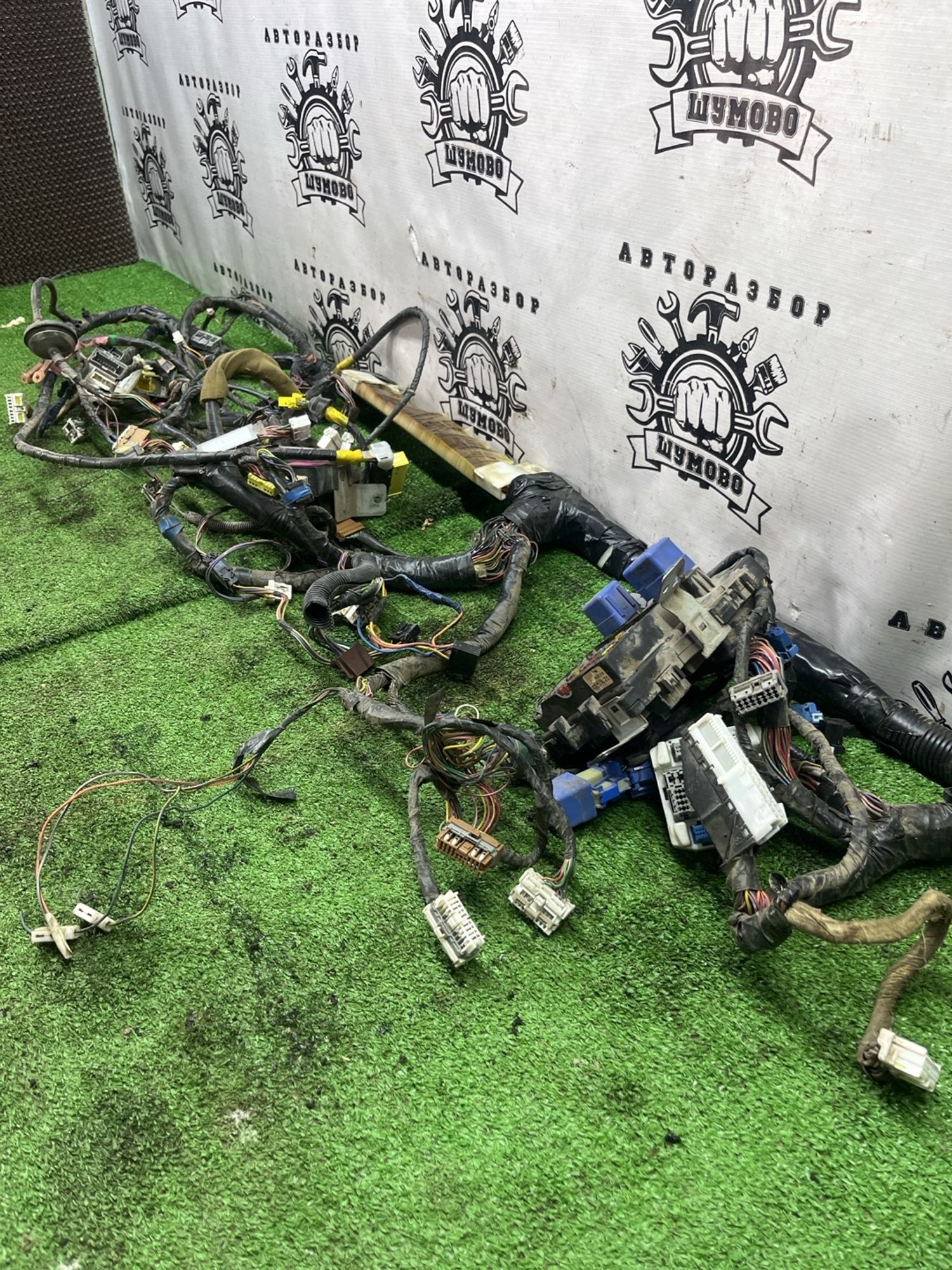 https://ycs.partsauto.market/partsauto-images/thmbs/userImages/cca1856e256b5441544f9aba03b424a6/part/01073885-ad77-41a4-91e5-0d1e570ec178_1780308759866.jpg