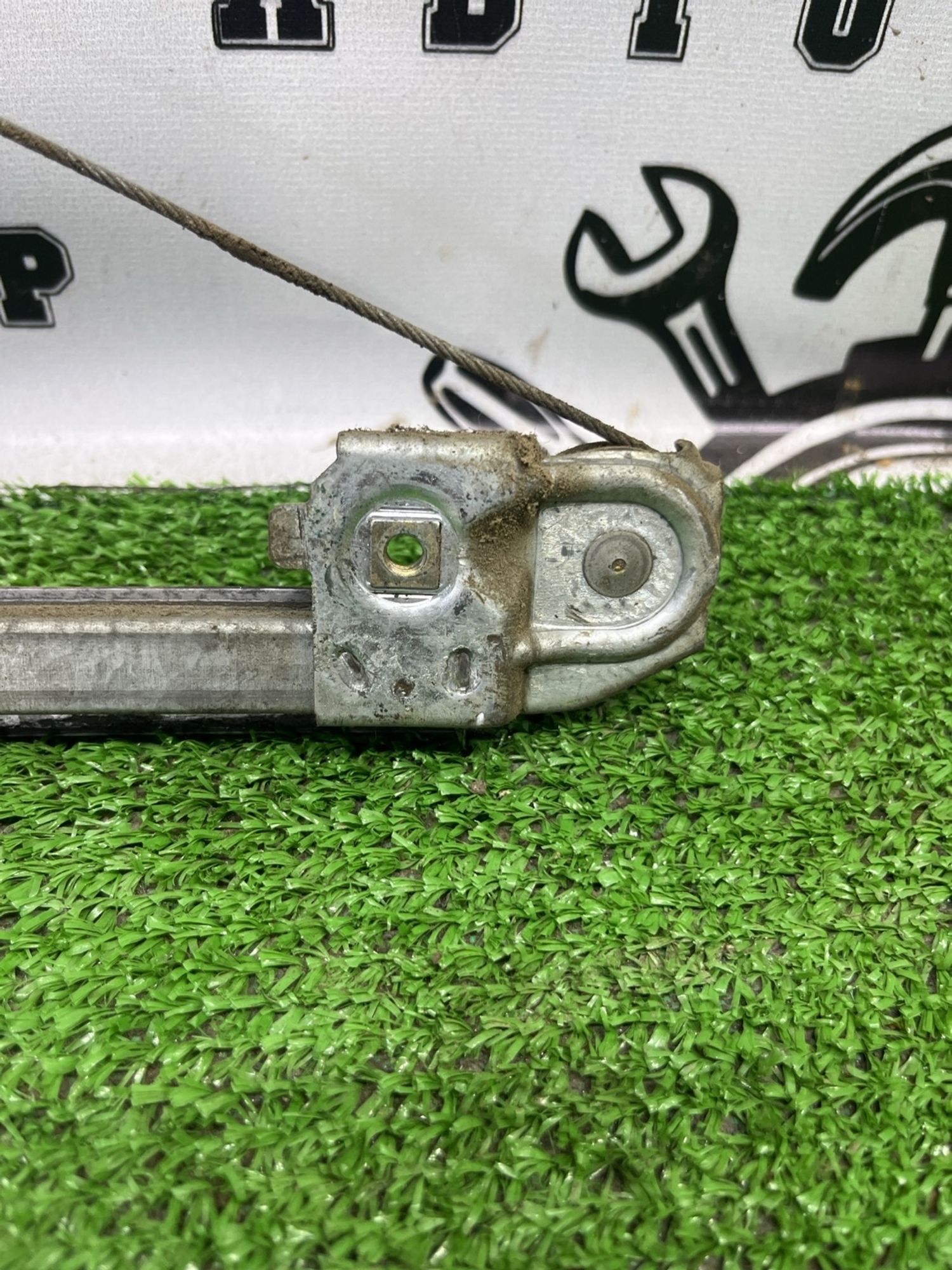 https://ycs.partsauto.market/partsauto-images/thmbs/userImages/cca1856e256b5441544f9aba03b424a6/part/014ccb6c-2004-46b9-b868-0f2beee260d3_1783747454634.jpg