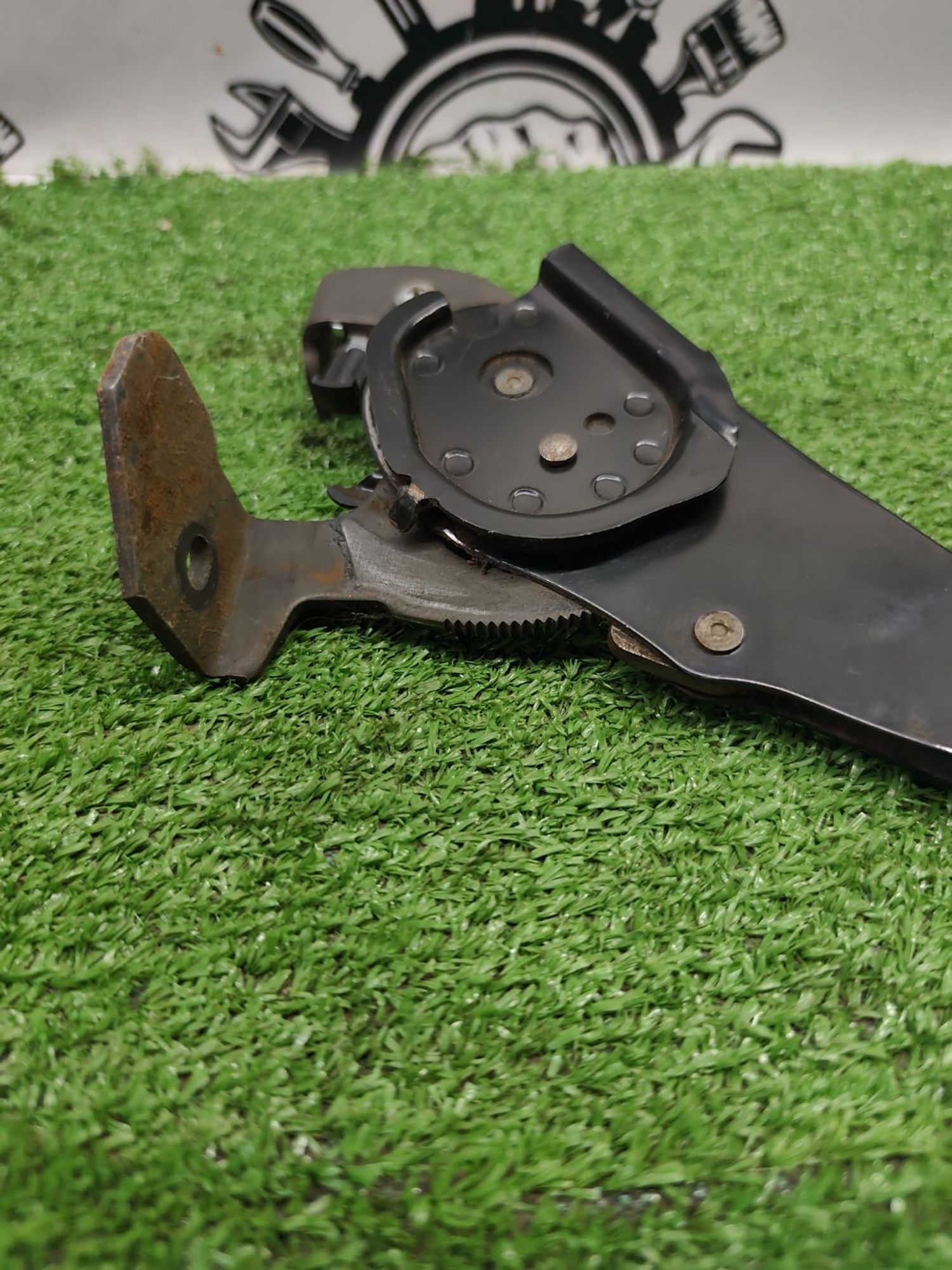 https://ycs.partsauto.market/partsauto-images/thmbs/userImages/cca1856e256b5441544f9aba03b424a6/part/017b2697-b0e2-44f3-b519-806df6a57bc5_1787222582712.jpg