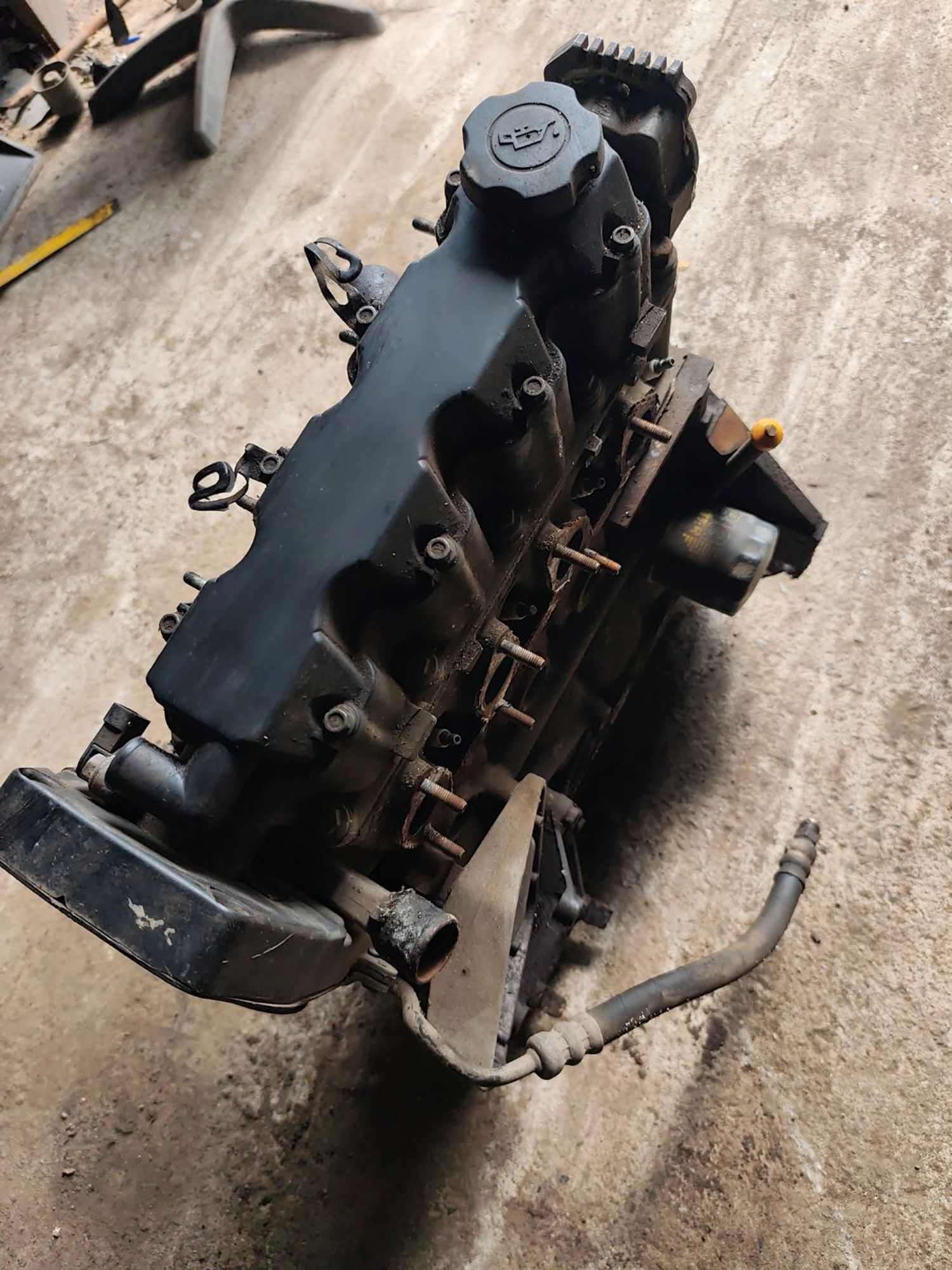https://ycs.partsauto.market/partsauto-images/thmbs/userImages/cca1856e256b5441544f9aba03b424a6/part/01a263c1-d797-45bc-bd82-16e52165f6e4_1780724498696.jpg