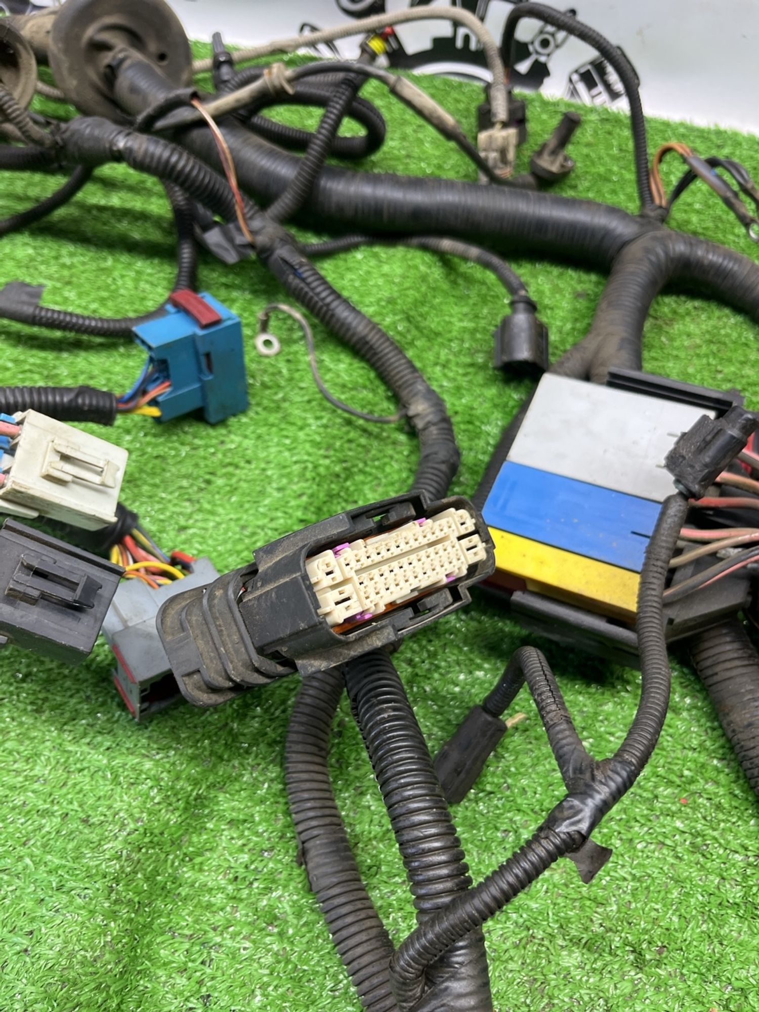 https://ycs.partsauto.market/partsauto-images/thmbs/userImages/cca1856e256b5441544f9aba03b424a6/part/038e9fea-ede4-4b26-84cc-05b6c1b6cebe_1783329321957.jpg