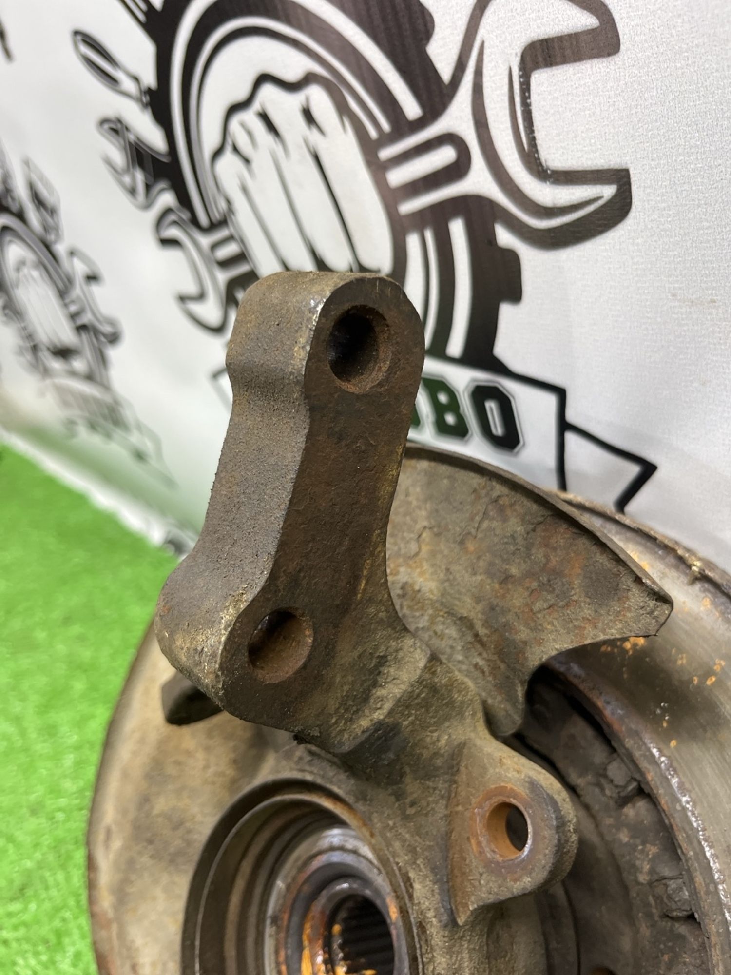 https://ycs.partsauto.market/partsauto-images/thmbs/userImages/cca1856e256b5441544f9aba03b424a6/part/03e81326-06d5-4196-b468-76989abe426f_1783329339330.jpg