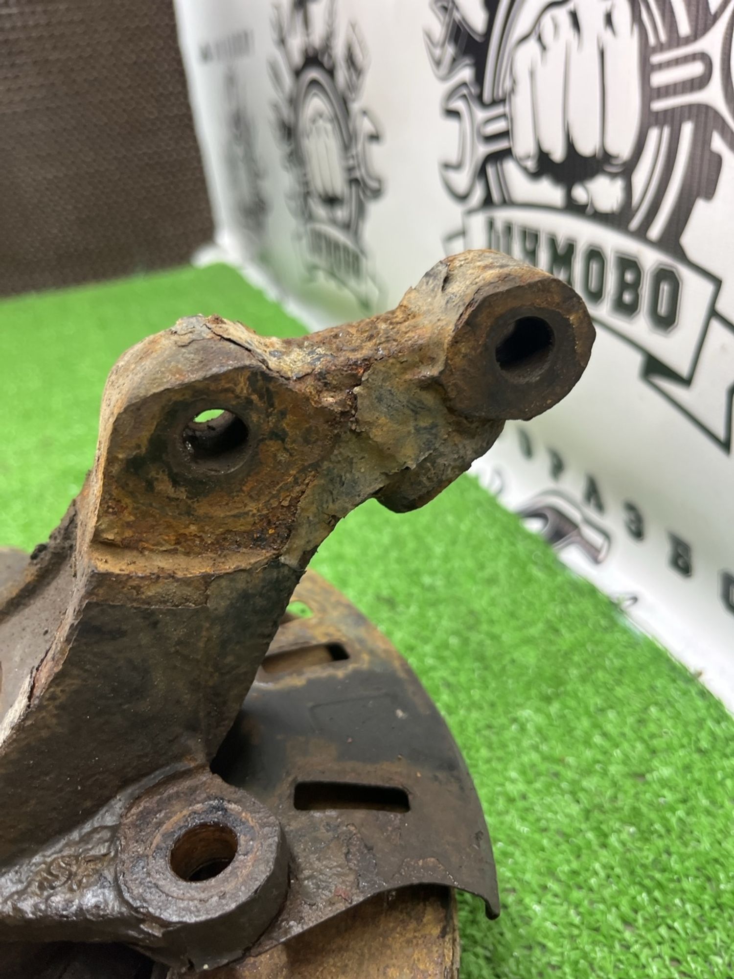https://ycs.partsauto.market/partsauto-images/thmbs/userImages/cca1856e256b5441544f9aba03b424a6/part/0529575a-17a4-427d-9ca9-c1804cb98bc8_1782805391498.jpg