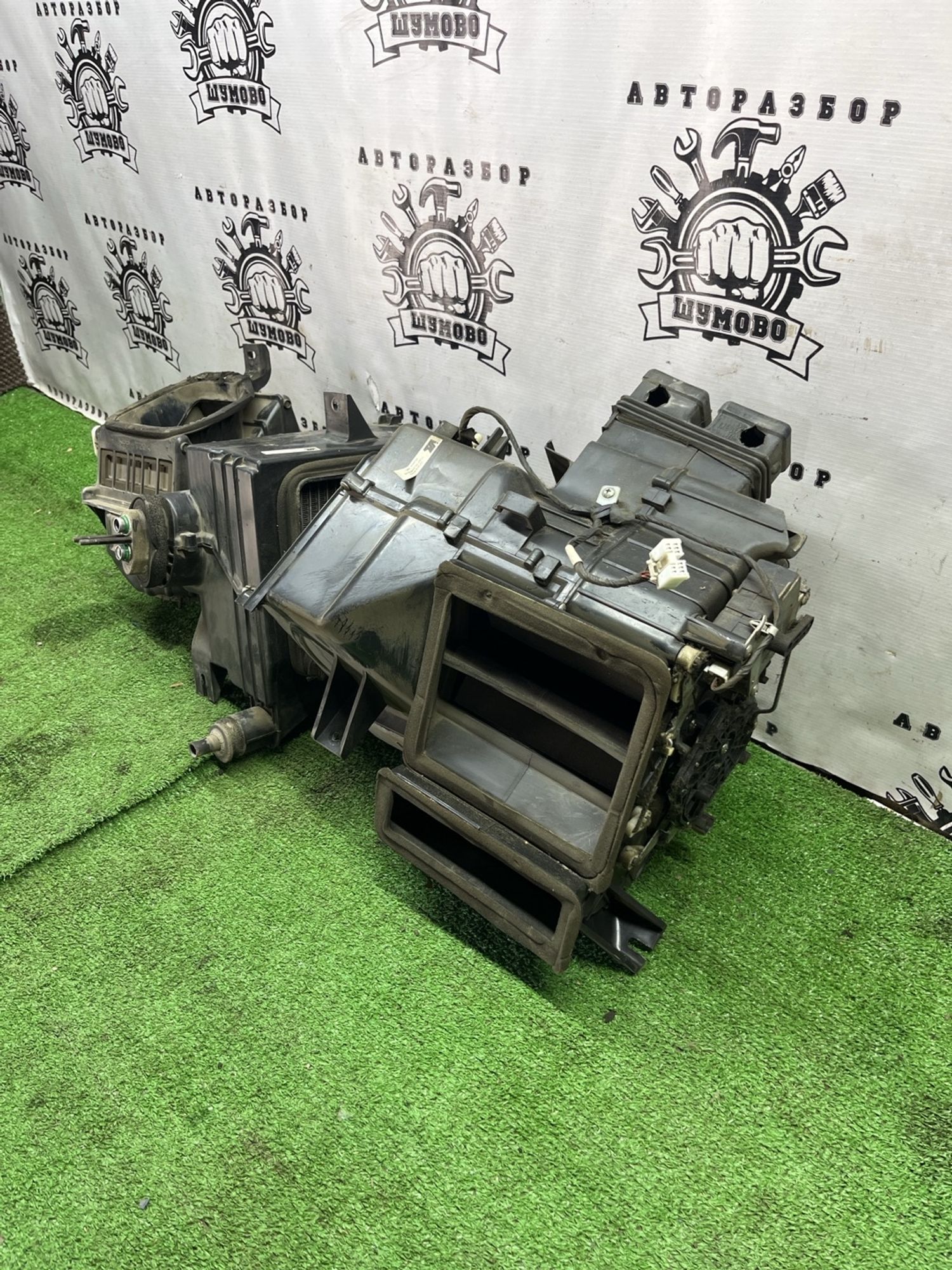 https://ycs.partsauto.market/partsauto-images/thmbs/userImages/cca1856e256b5441544f9aba03b424a6/part/0594def8-153b-4988-aeab-2f41a12876ca_1776332645096.jpg