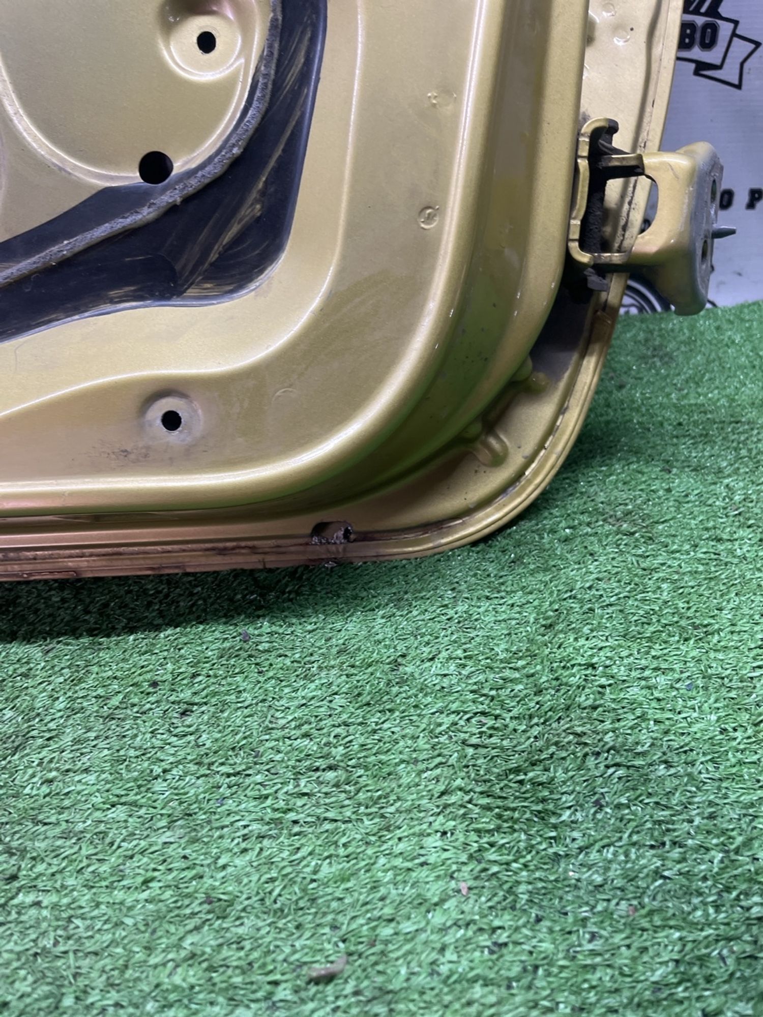 https://ycs.partsauto.market/partsauto-images/thmbs/userImages/cca1856e256b5441544f9aba03b424a6/part/0795647e-c8b8-4c2b-a365-4242b229ba92_1777540217941.jpg