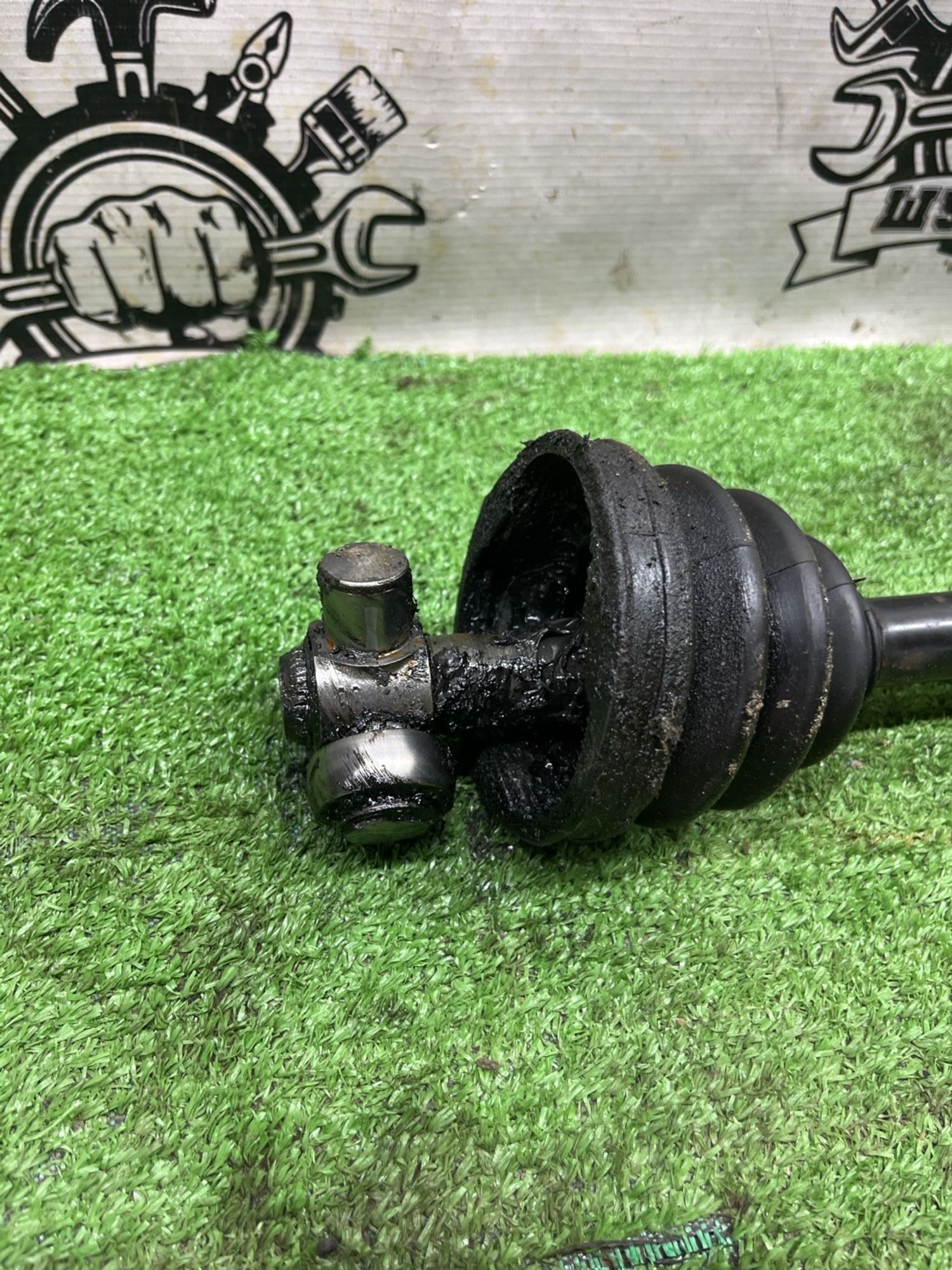 https://ycs.partsauto.market/partsauto-images/thmbs/userImages/cca1856e256b5441544f9aba03b424a6/part/0811ed77-295f-4688-8be2-1a019aaeb0a3_1777029158156.jpg