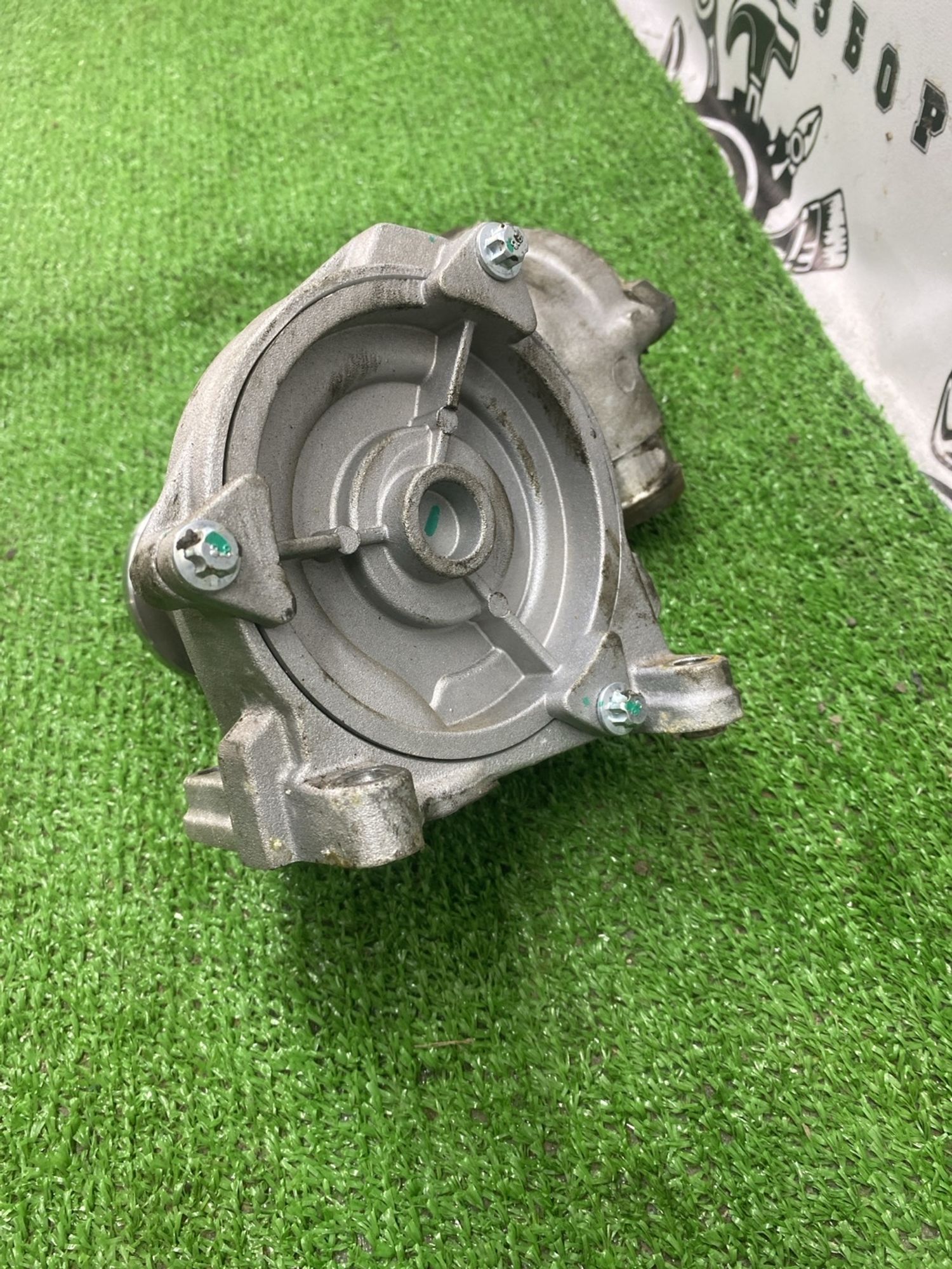 https://ycs.partsauto.market/partsauto-images/thmbs/userImages/cca1856e256b5441544f9aba03b424a6/part/0852d1be-4154-415c-8d33-f1d78b4b30ce_1784278805031.jpg