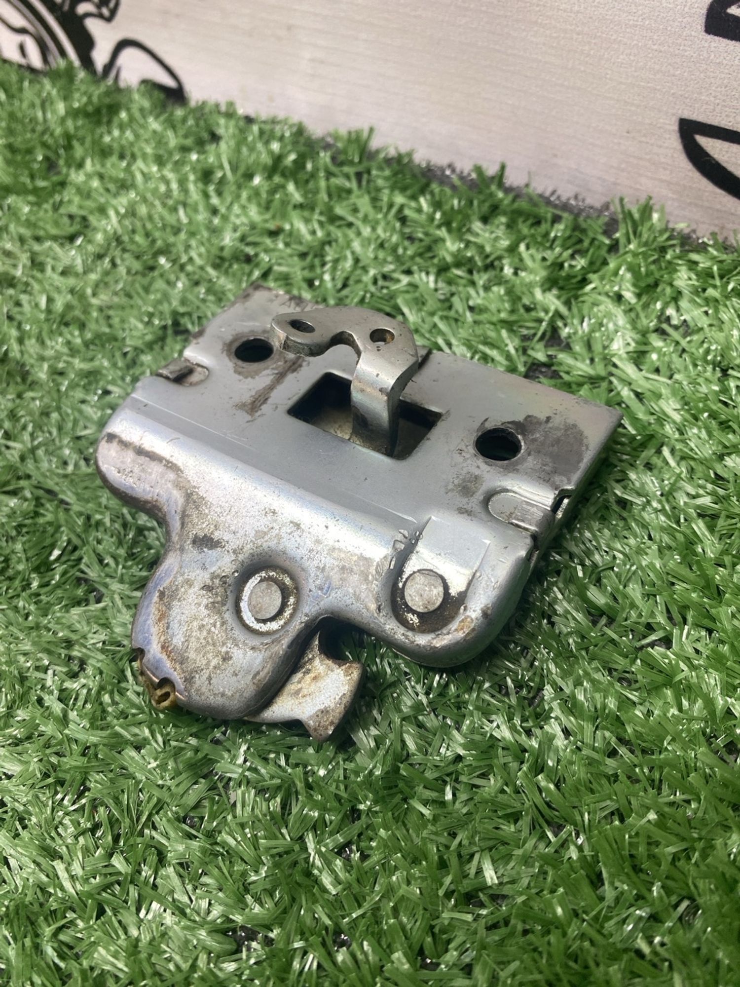 https://ycs.partsauto.market/partsauto-images/thmbs/userImages/cca1856e256b5441544f9aba03b424a6/part/08de3e85-4ae2-4303-be10-1ed77a6061be_1780475334609.jpg