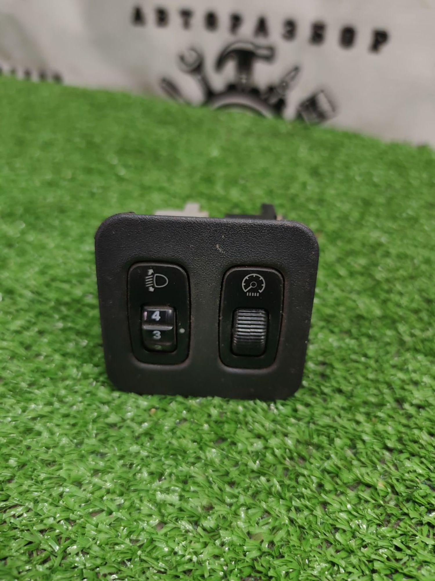https://ycs.partsauto.market/partsauto-images/thmbs/userImages/cca1856e256b5441544f9aba03b424a6/part/0af8bafc-2e64-474b-b2df-83347b098263_1780637506260.jpg