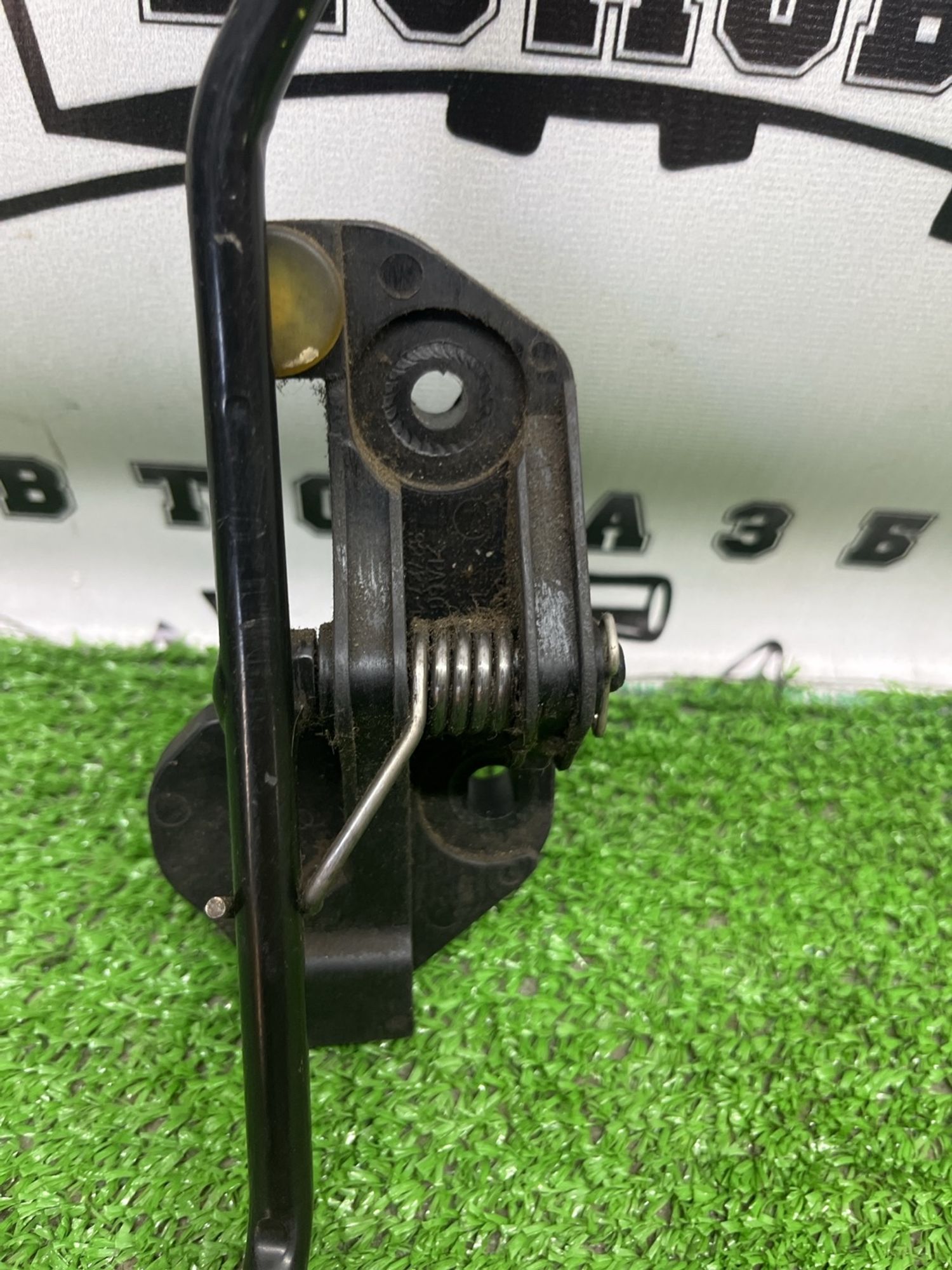 https://ycs.partsauto.market/partsauto-images/thmbs/userImages/cca1856e256b5441544f9aba03b424a6/part/0bc460eb-a4b9-4533-8d2d-47ddfb857774_1782800377101.jpg