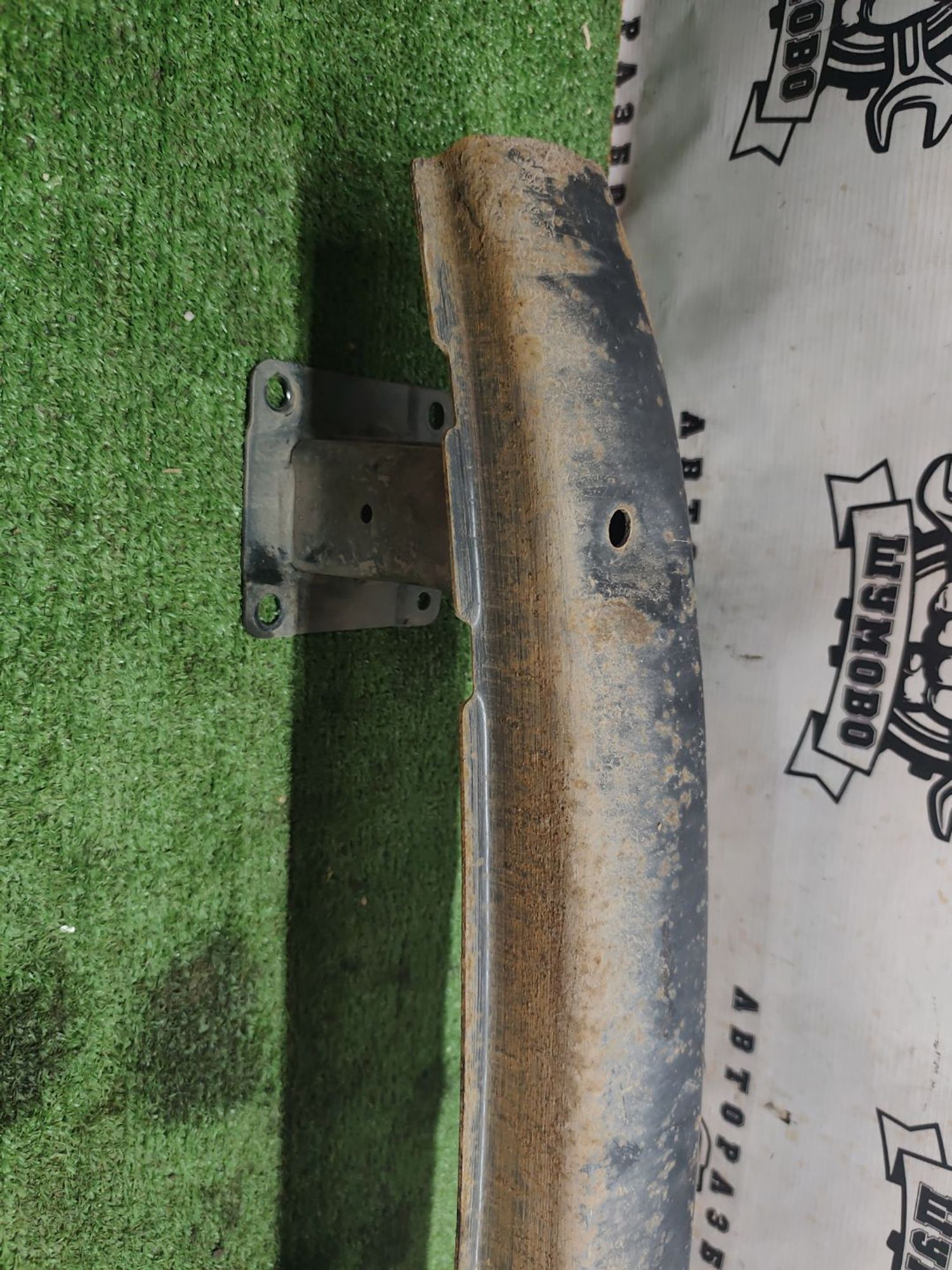 https://ycs.partsauto.market/partsauto-images/thmbs/userImages/cca1856e256b5441544f9aba03b424a6/part/0c585e11-0c40-4af7-bf35-2614135ed7ec_1779089224727.jpg