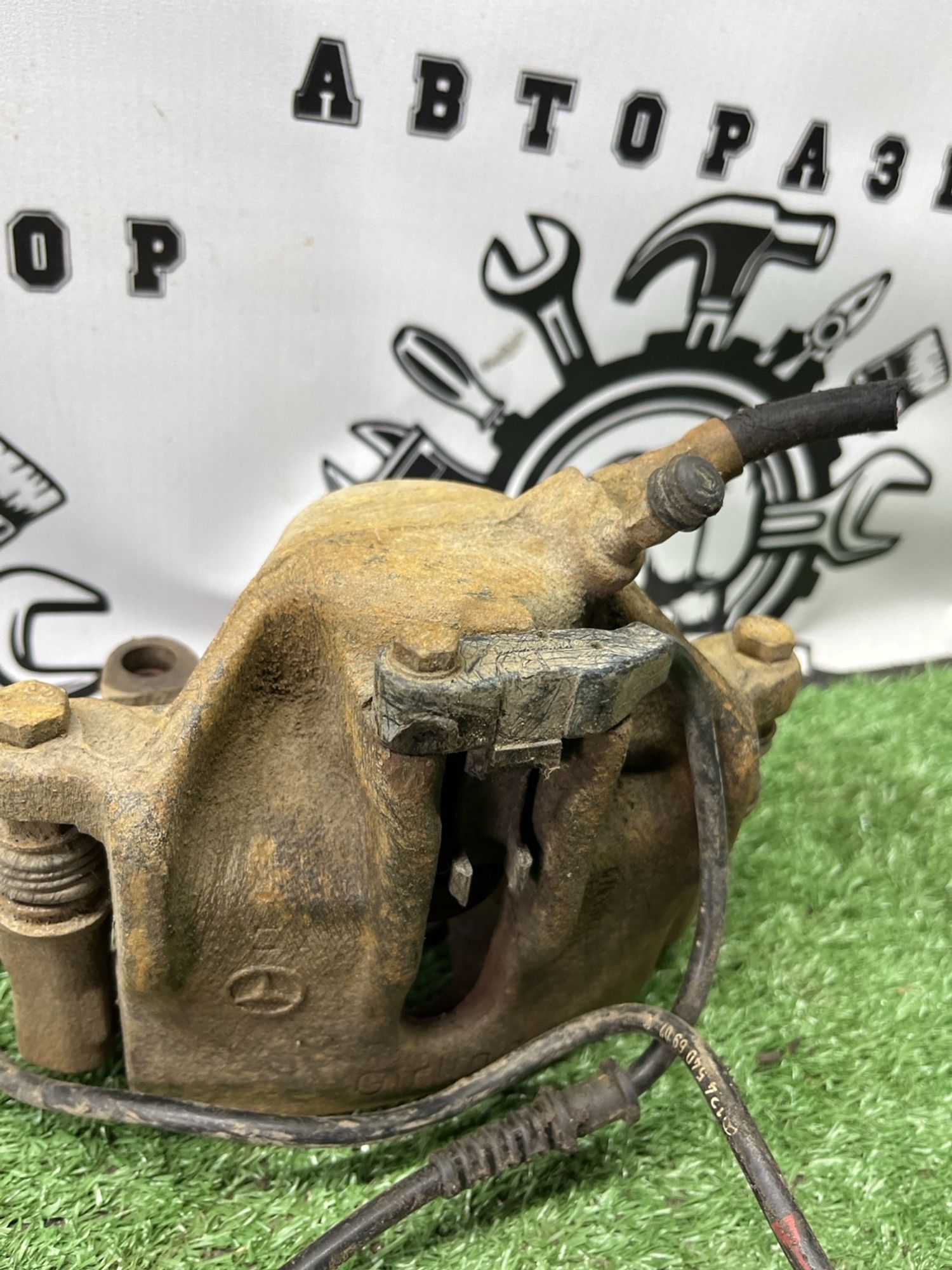 https://ycs.partsauto.market/partsauto-images/thmbs/userImages/cca1856e256b5441544f9aba03b424a6/part/0cd47c86-ad6a-45f9-a51e-03c00f851661_1784187125939.jpg