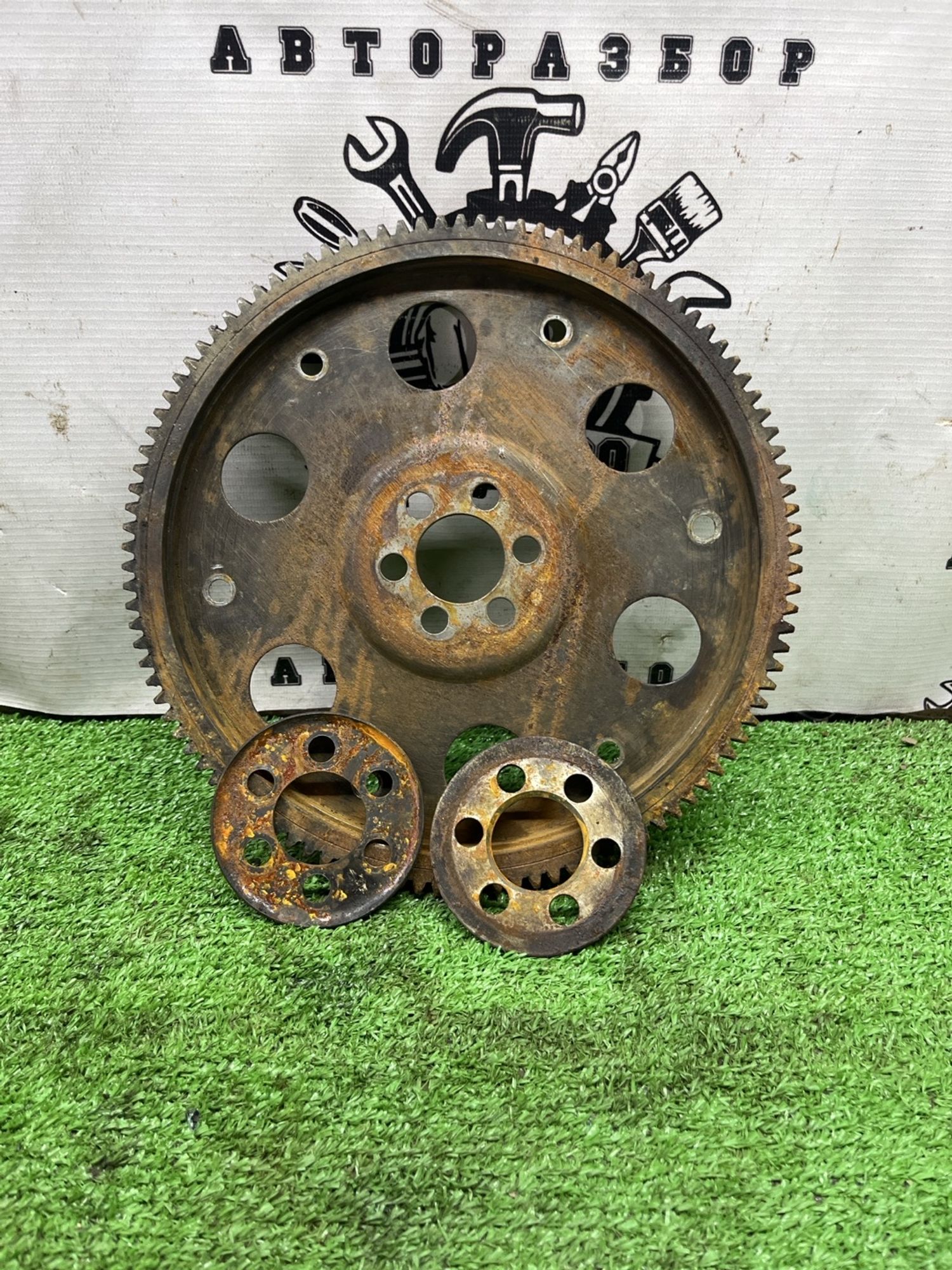 https://ycs.partsauto.market/partsauto-images/thmbs/userImages/cca1856e256b5441544f9aba03b424a6/part/0fe03574-2044-4f79-b94e-ea6262742ecf_1777027273687.jpg