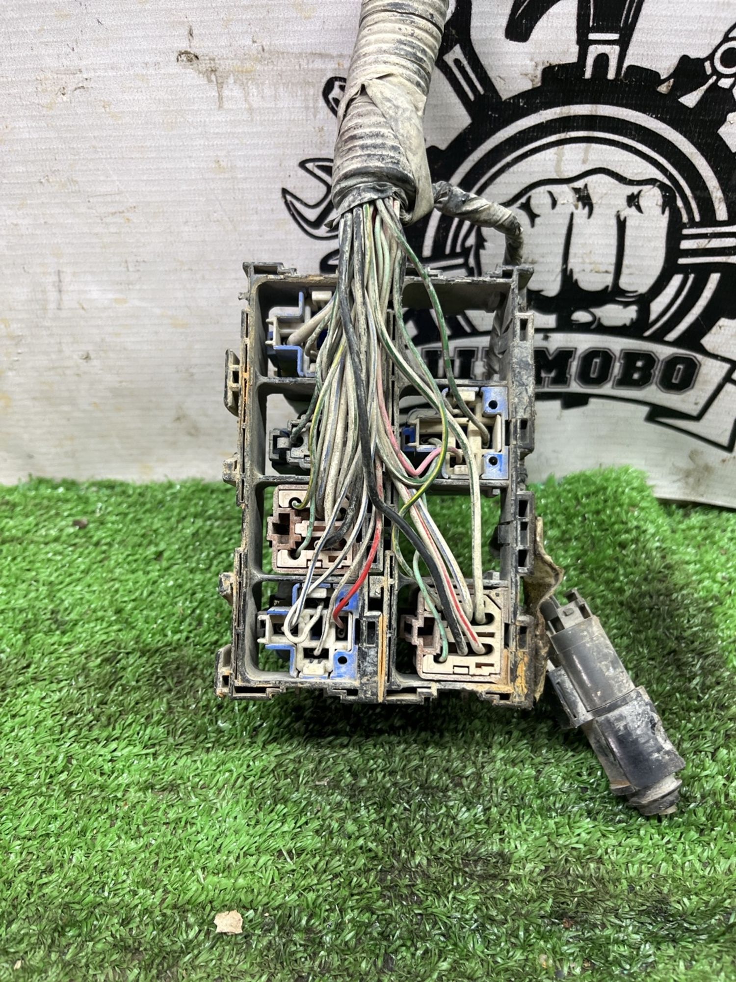 https://ycs.partsauto.market/partsauto-images/thmbs/userImages/cca1856e256b5441544f9aba03b424a6/part/0ff8d231-9a59-4867-a9fe-3d1ea0f2befd_1780334141933.jpg