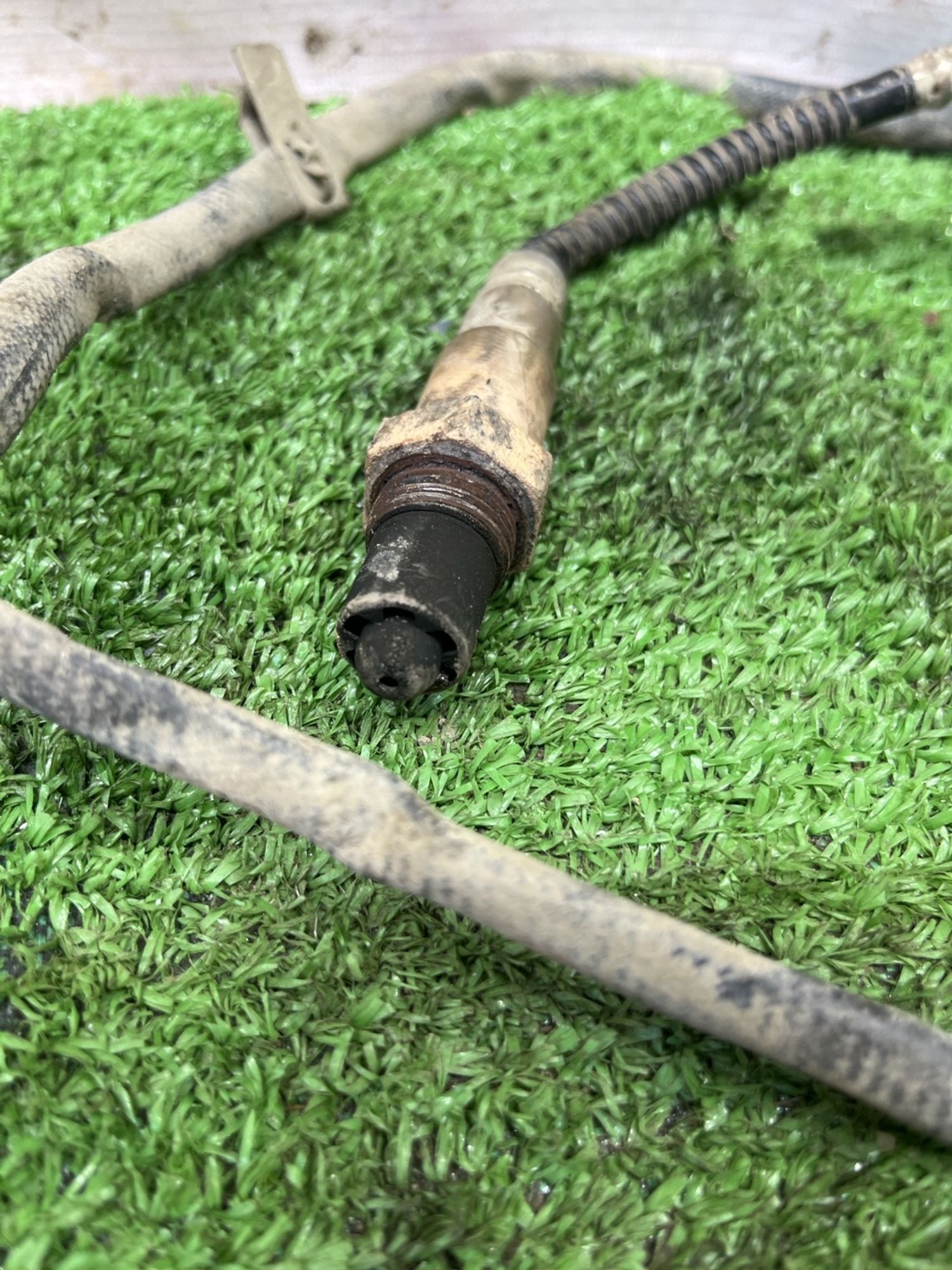 https://ycs.partsauto.market/partsauto-images/thmbs/userImages/cca1856e256b5441544f9aba03b424a6/part/1064d07f-6192-4c77-8a18-c67dd7410fba_1778049001749.jpg
