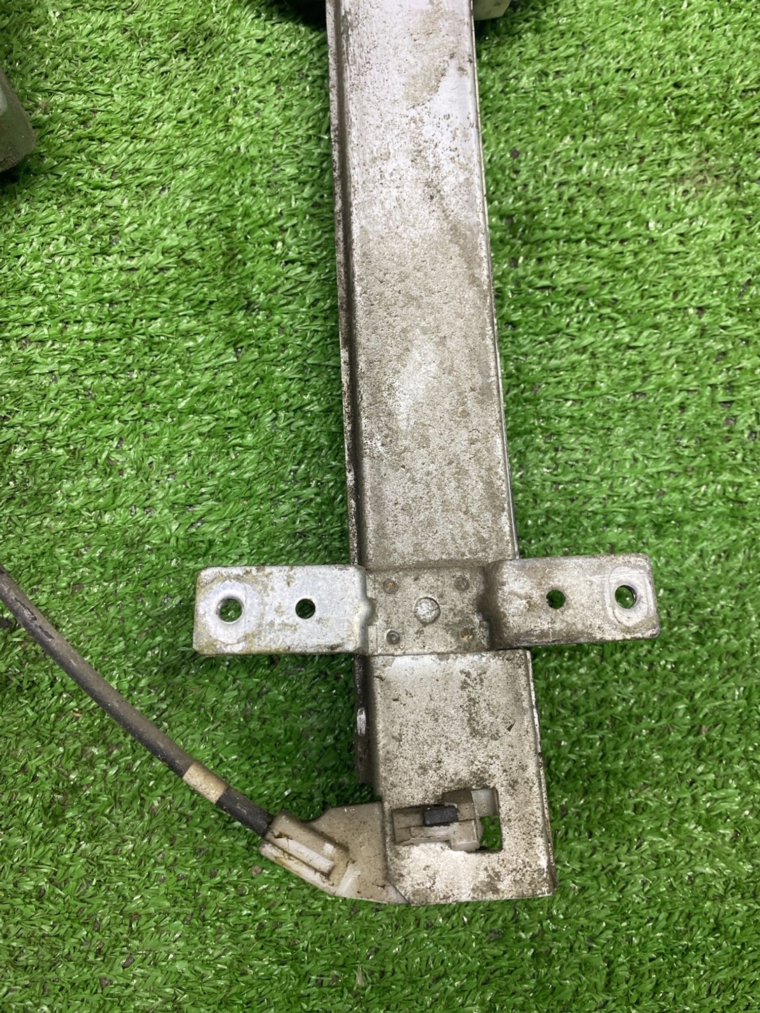 https://ycs.partsauto.market/partsauto-images/thmbs/userImages/cca1856e256b5441544f9aba03b424a6/part/10abf099-c3ac-4032-a41d-34323d555689_1789368485536.jpg