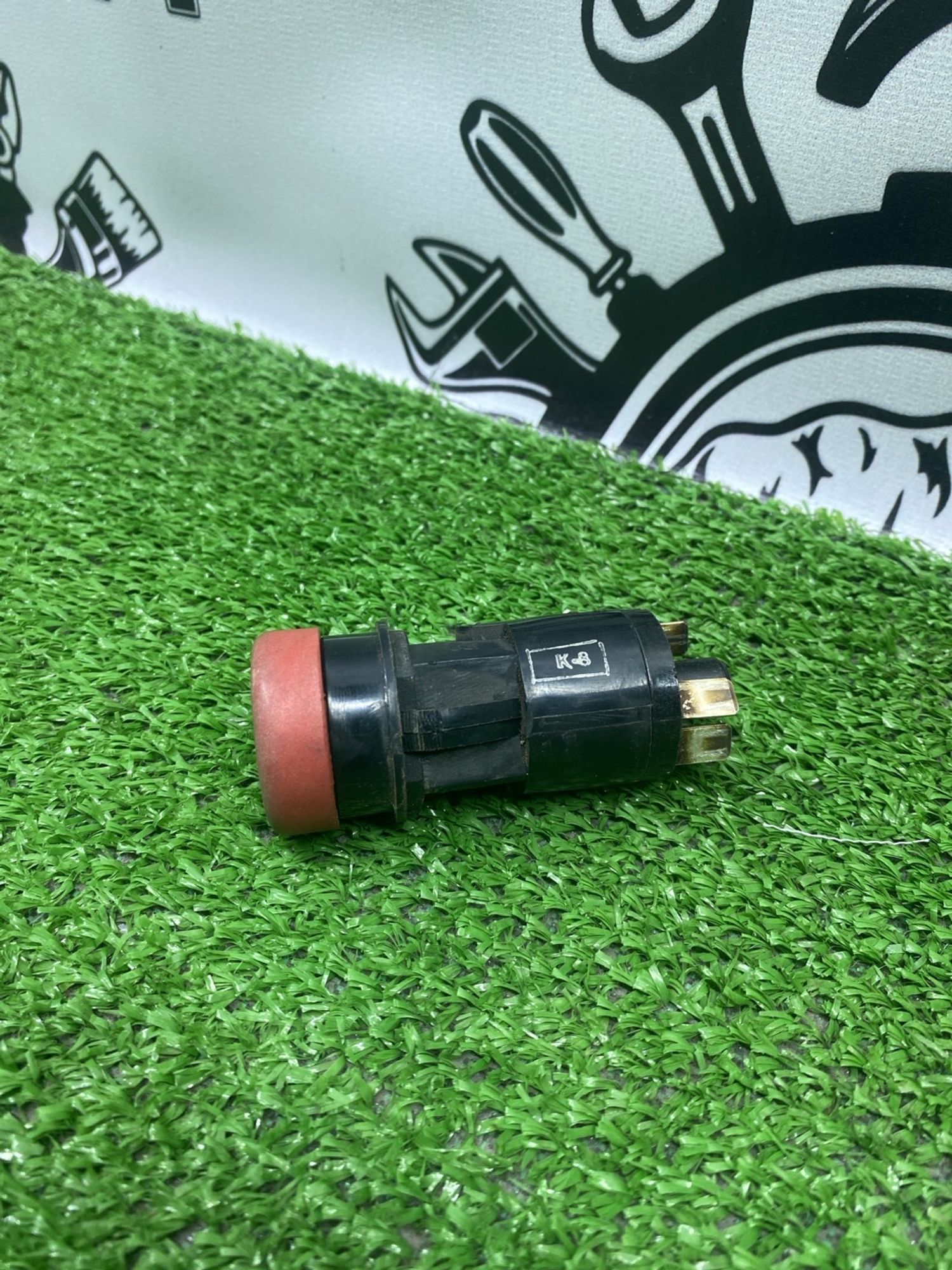 https://ycs.partsauto.market/partsauto-images/thmbs/userImages/cca1856e256b5441544f9aba03b424a6/part/1170f654-57e9-4957-862b-2f40743e08b4_1781514352857.jpg