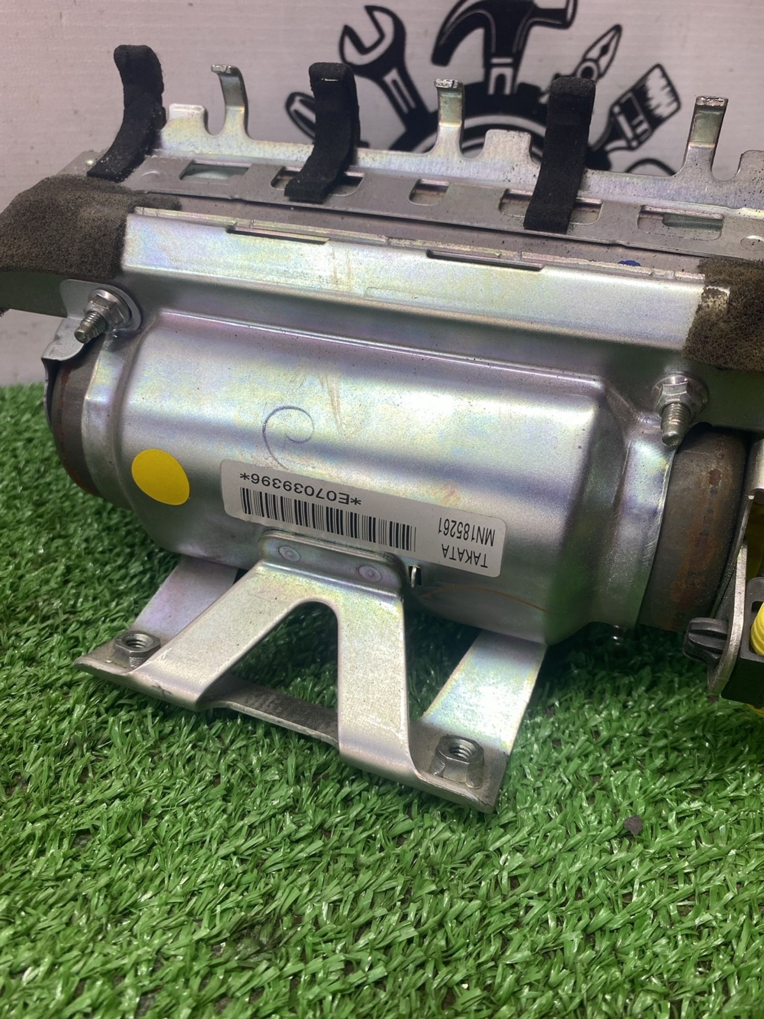 https://ycs.partsauto.market/partsauto-images/thmbs/userImages/cca1856e256b5441544f9aba03b424a6/part/12f8e41d-b15f-4329-9cf5-65e90a6113ee_1779694906358.jpg