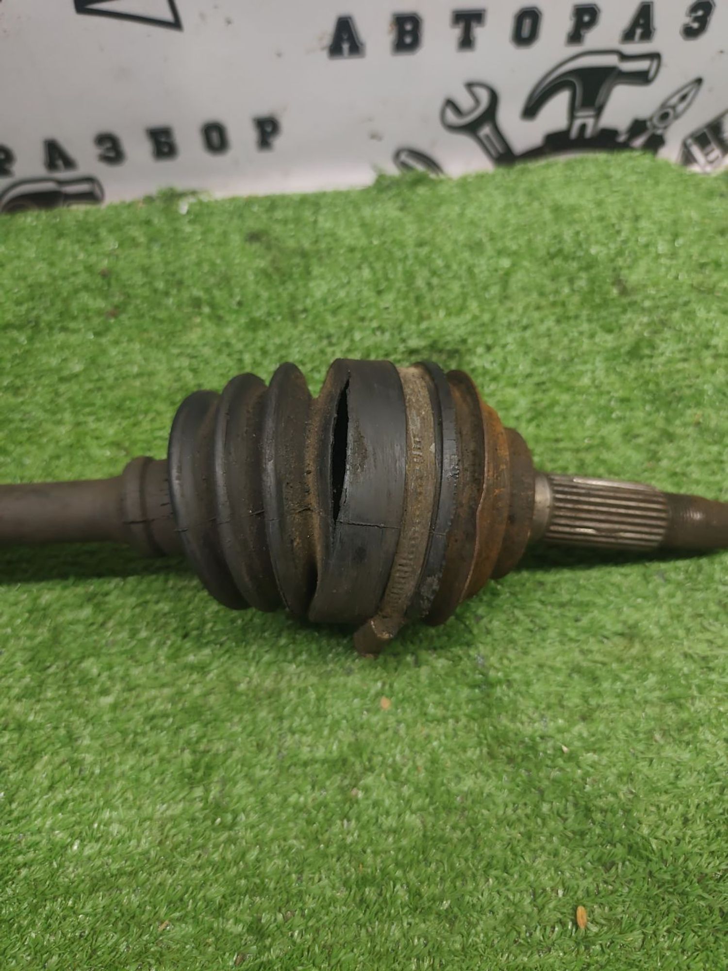 https://ycs.partsauto.market/partsauto-images/thmbs/userImages/cca1856e256b5441544f9aba03b424a6/part/13a9f106-b351-4bfe-98d7-719752caee17_1787035424673.jpg