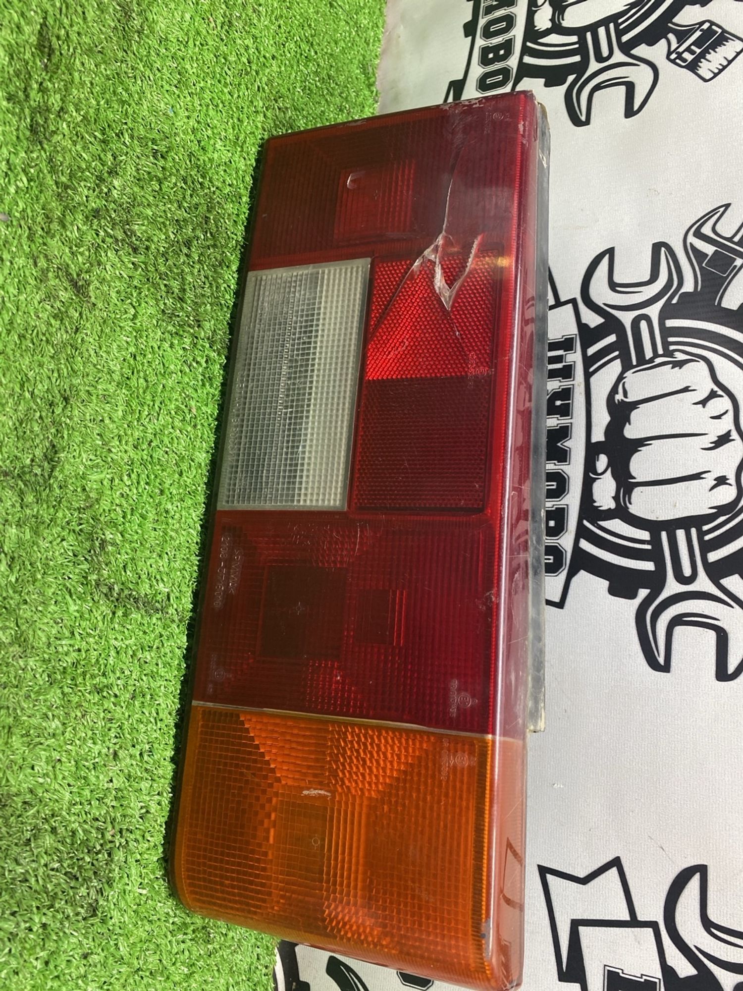 https://ycs.partsauto.market/partsauto-images/thmbs/userImages/cca1856e256b5441544f9aba03b424a6/part/13b065fd-4be4-4d4e-b4c7-6041212cc244_1787308621584.jpg