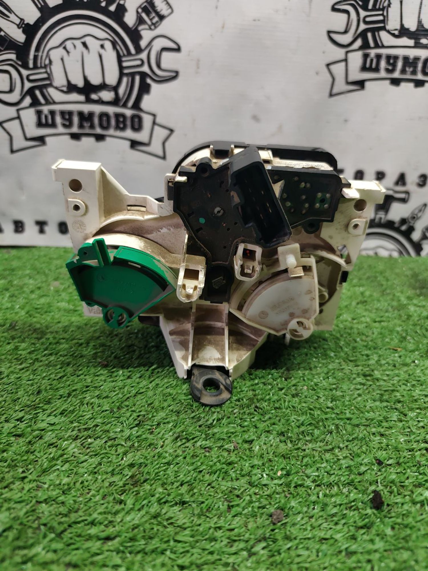 https://ycs.partsauto.market/partsauto-images/thmbs/userImages/cca1856e256b5441544f9aba03b424a6/part/14ab606e-7235-40ec-84f1-41ea74f0968a_1774518304320.jpg