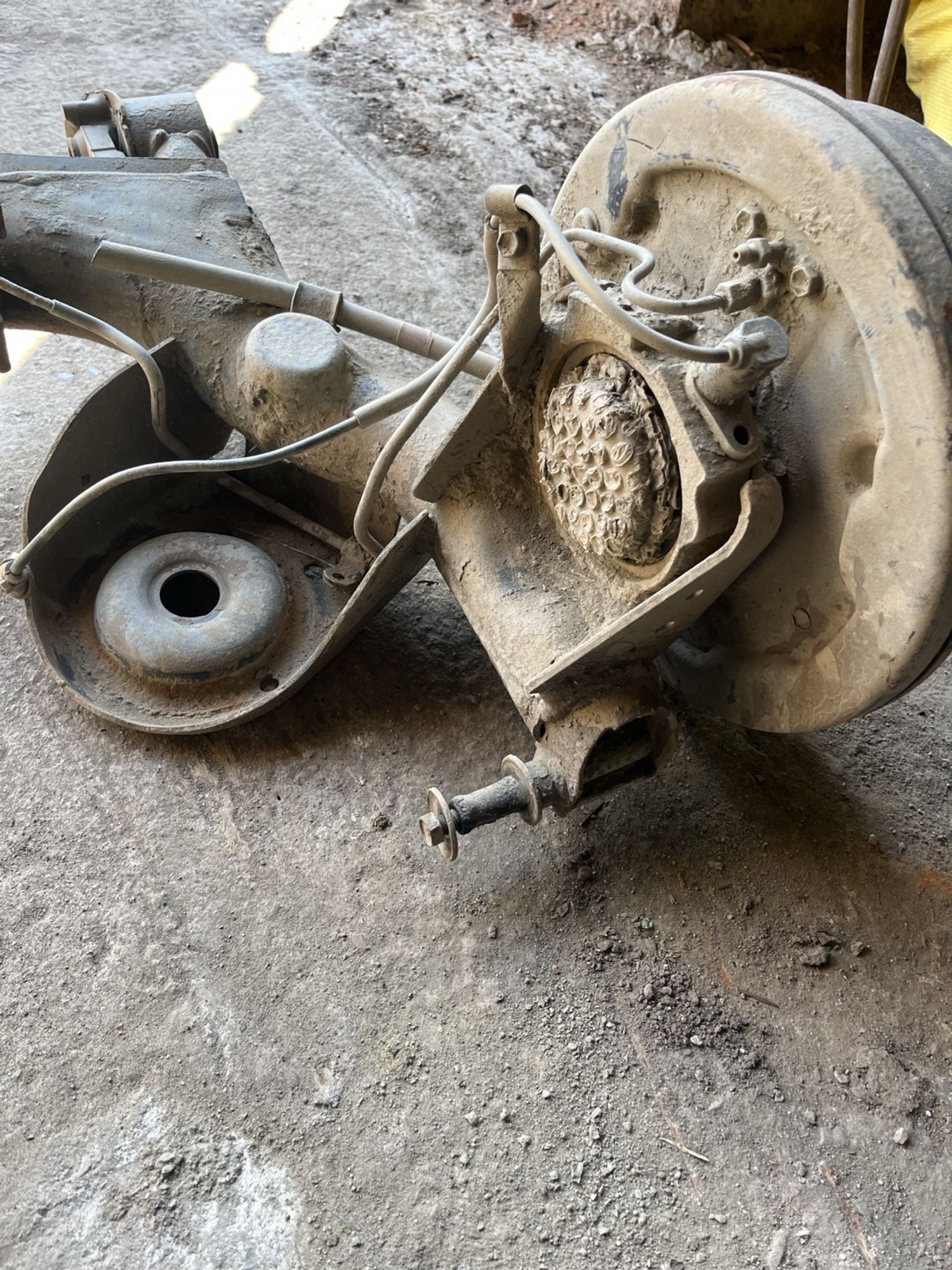 https://ycs.partsauto.market/partsauto-images/thmbs/userImages/cca1856e256b5441544f9aba03b424a6/part/14b62e3e-e774-4014-8c6d-30aadccbba70_1776236269250.jpg