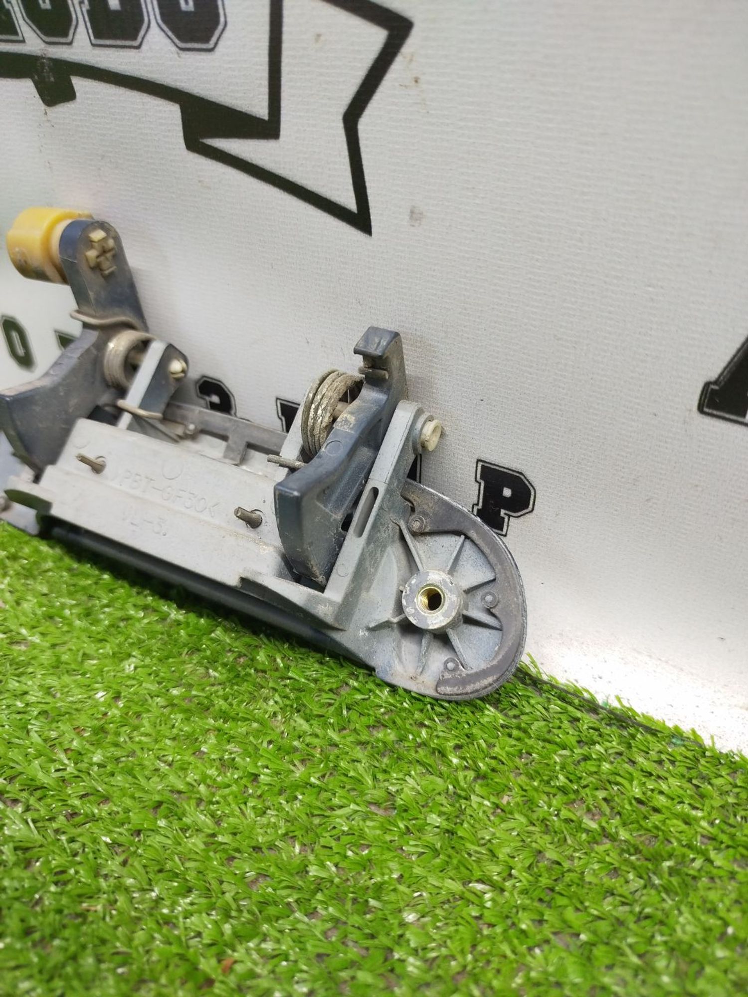 https://ycs.partsauto.market/partsauto-images/thmbs/userImages/cca1856e256b5441544f9aba03b424a6/part/14ce710e-544a-4237-96d1-a81d42bd76ad_1785145875911.jpg