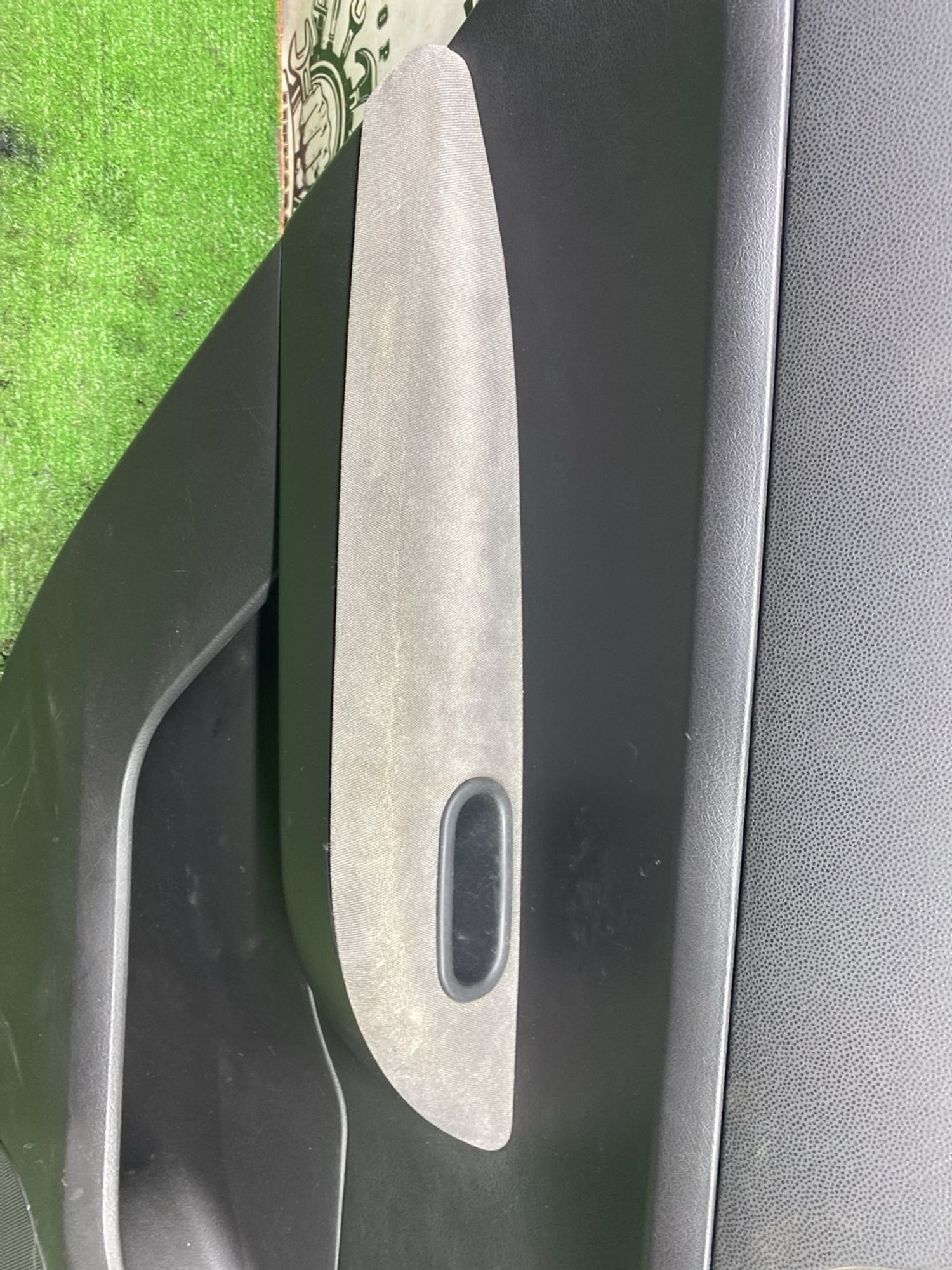 https://ycs.partsauto.market/partsauto-images/thmbs/userImages/cca1856e256b5441544f9aba03b424a6/part/15404e67-1e15-420e-910e-4351065c19d8_1777373623494.jpg