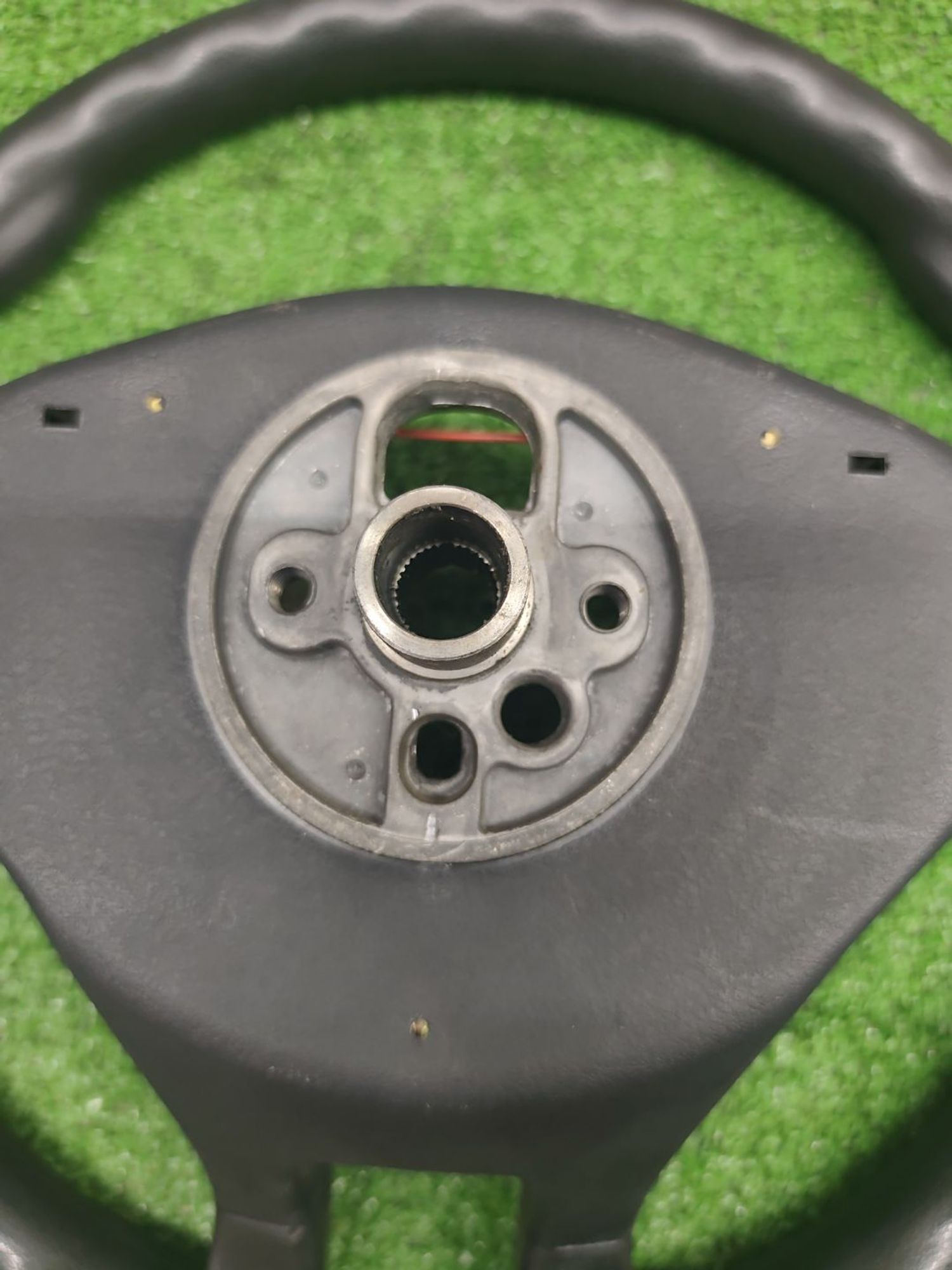 https://ycs.partsauto.market/partsauto-images/thmbs/userImages/cca1856e256b5441544f9aba03b424a6/part/155efa1e-5e29-451b-ad83-d1c8f796052e_1780921355334.jpg