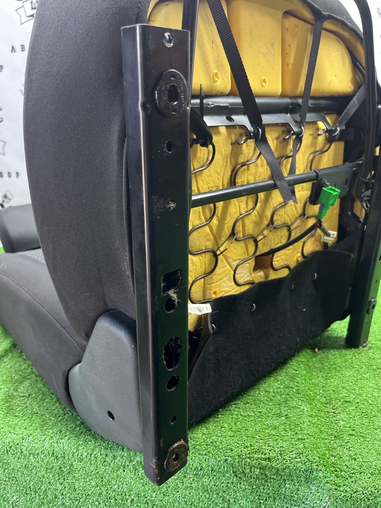 https://ycs.partsauto.market/partsauto-images/thmbs/userImages/cca1856e256b5441544f9aba03b424a6/part/1574e795-6035-4fdc-b01e-99c682a0c651_1783163721600.jpg