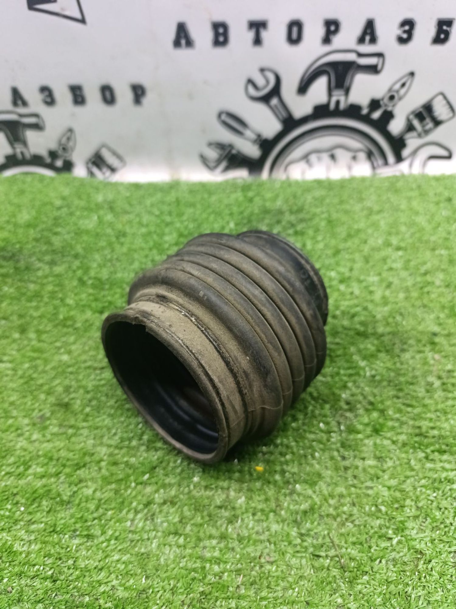 https://ycs.partsauto.market/partsauto-images/thmbs/userImages/cca1856e256b5441544f9aba03b424a6/part/164e9686-aa77-49e9-8fb2-15bc13674c39_1789384010528.jpg