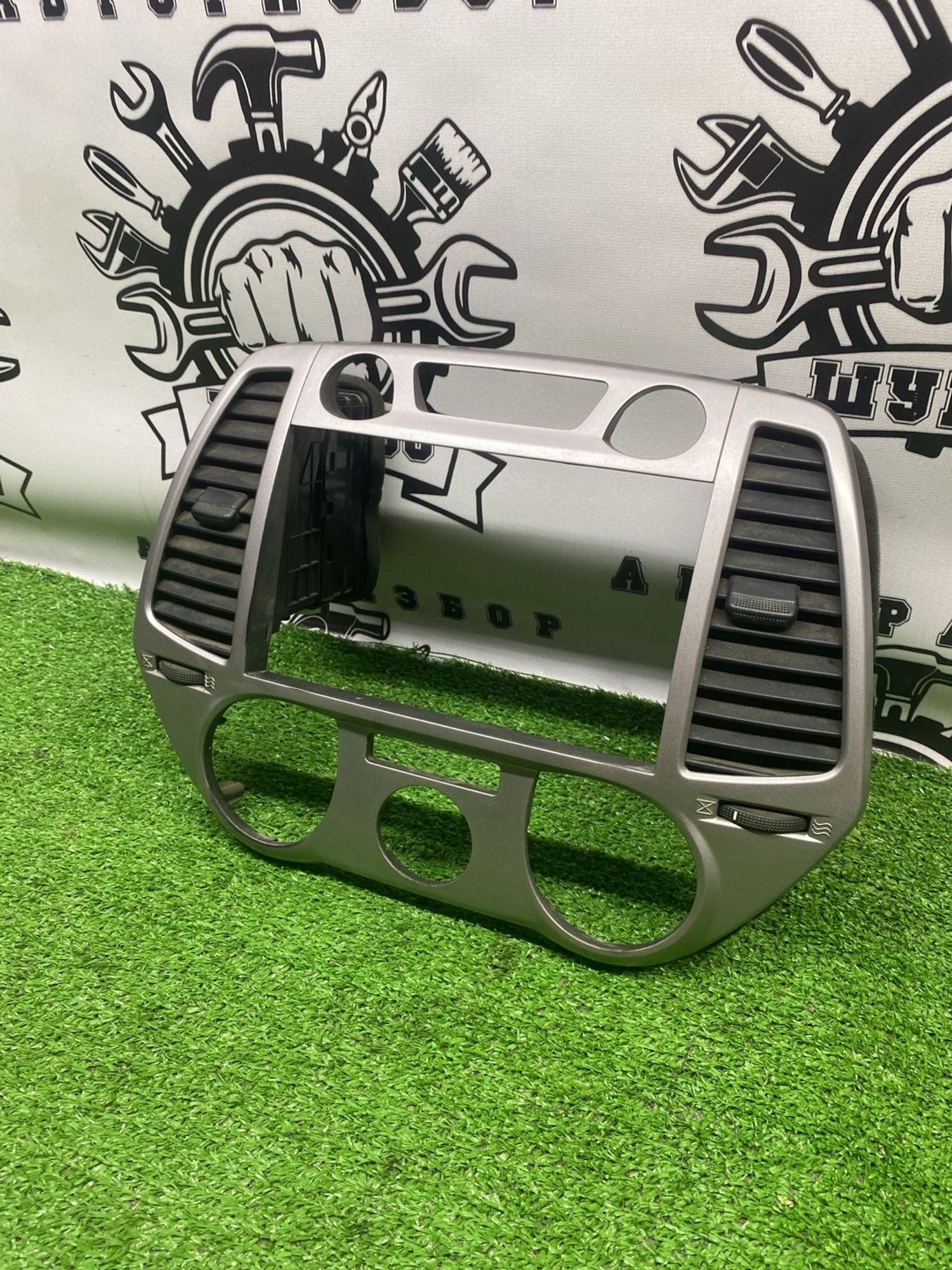 https://ycs.partsauto.market/partsauto-images/thmbs/userImages/cca1856e256b5441544f9aba03b424a6/part/169d157d-2598-41b8-ad45-3fce0e7f8616_1782557782754.jpg