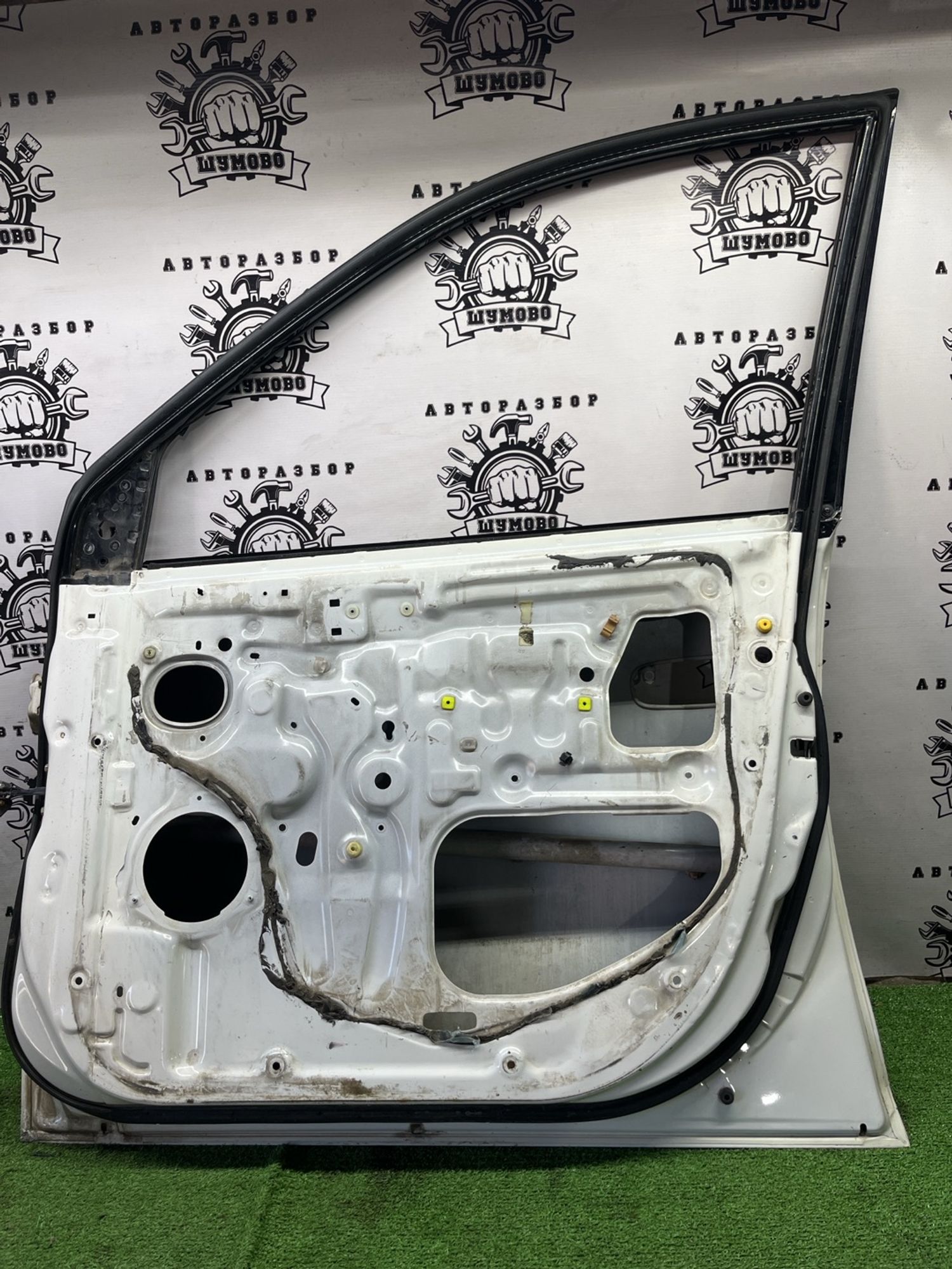 https://ycs.partsauto.market/partsauto-images/thmbs/userImages/cca1856e256b5441544f9aba03b424a6/part/17507f41-c872-498b-91bf-7b209530a4c8_1775124103609.jpg