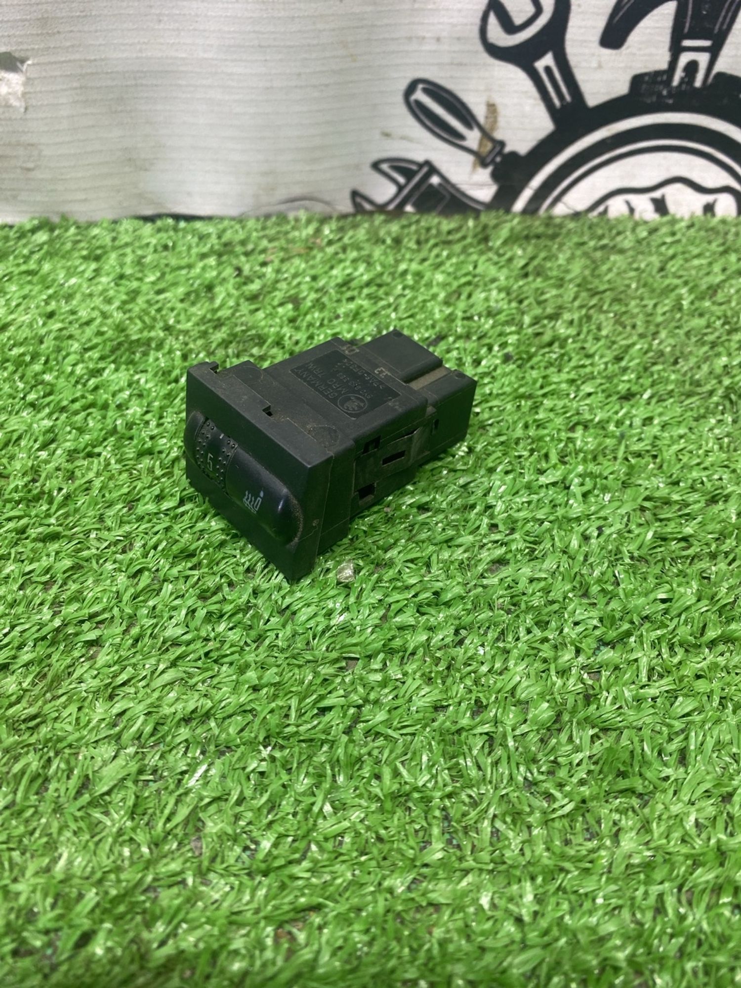 https://ycs.partsauto.market/partsauto-images/thmbs/userImages/cca1856e256b5441544f9aba03b424a6/part/1762da10-0c2a-437c-bf69-fb8a5b2403c8_1777277082261.jpg
