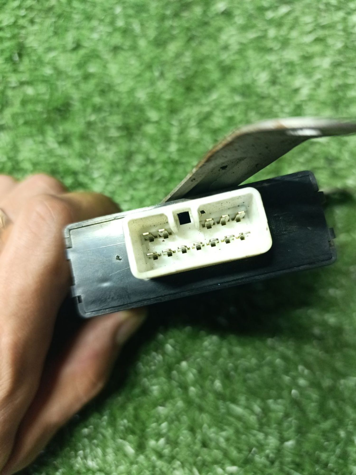 https://ycs.partsauto.market/partsauto-images/thmbs/userImages/cca1856e256b5441544f9aba03b424a6/part/186f1125-4e34-44c6-9834-1b86b2b6c09c_1787051884994.jpg