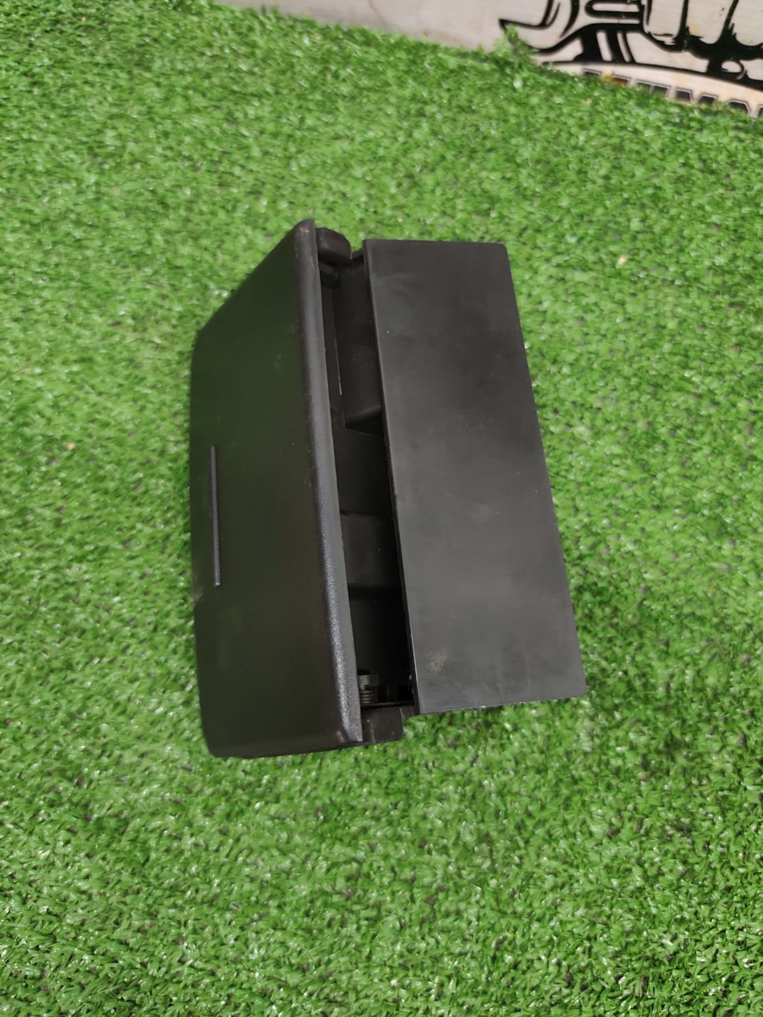 https://ycs.partsauto.market/partsauto-images/thmbs/userImages/cca1856e256b5441544f9aba03b424a6/part/18d4f04f-cbfa-4d15-aca2-e3b6914c1b08_1781002061506.jpg