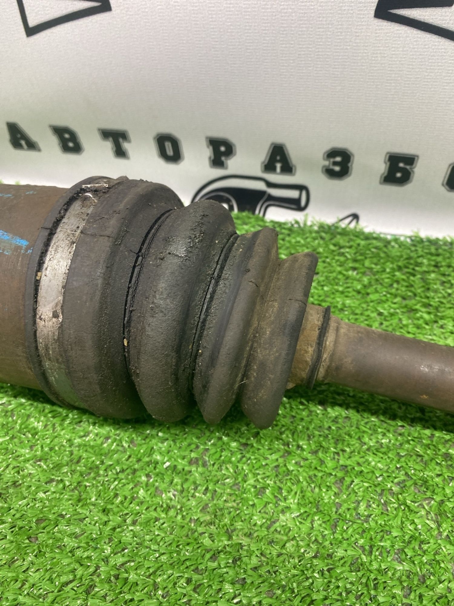 https://ycs.partsauto.market/partsauto-images/thmbs/userImages/cca1856e256b5441544f9aba03b424a6/part/1a3e5360-ff77-4af1-a08a-13121bb18c19_1781509169973.jpg
