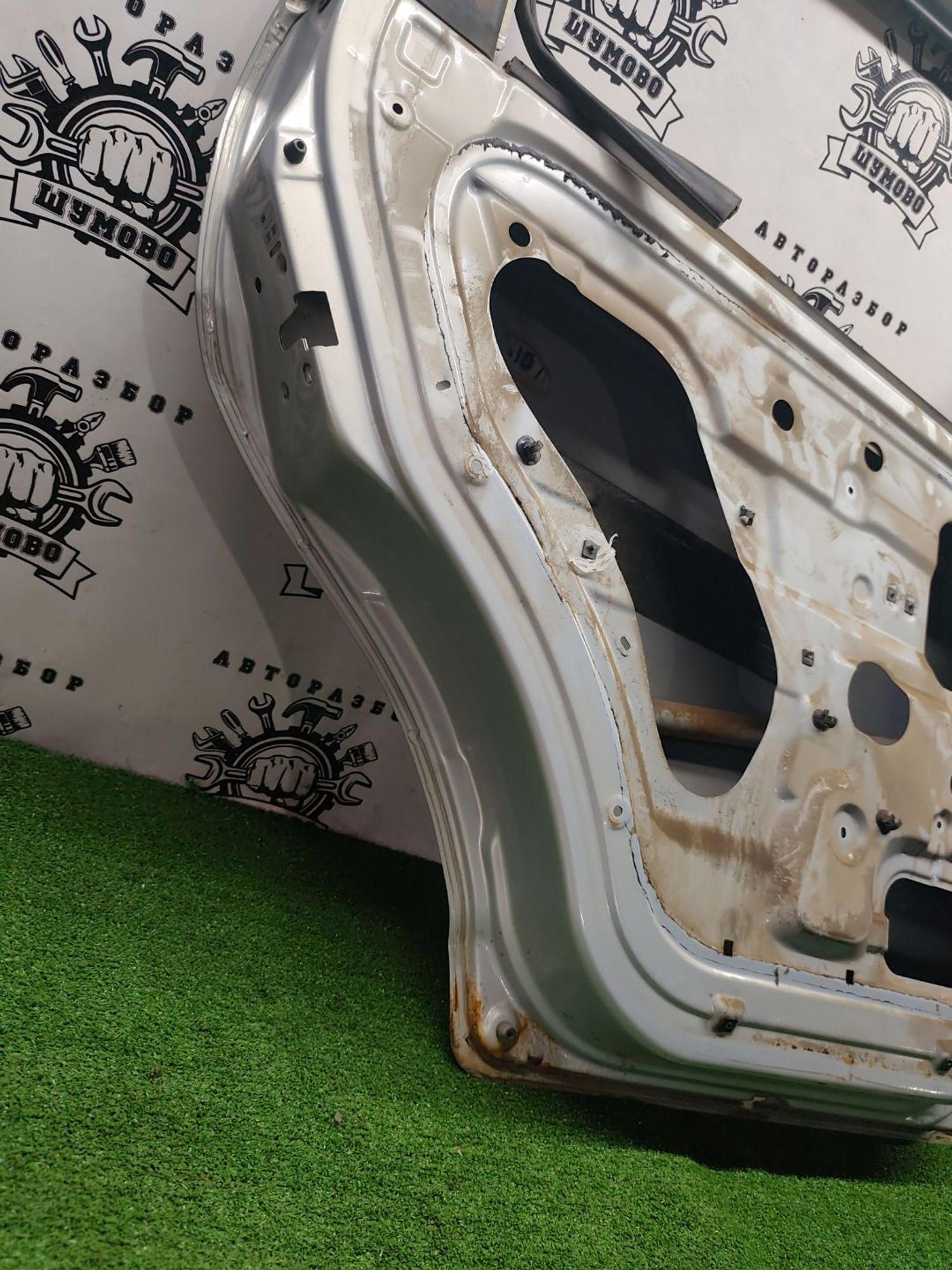 https://ycs.partsauto.market/partsauto-images/thmbs/userImages/cca1856e256b5441544f9aba03b424a6/part/1a52f050-04fc-4d93-b433-7a7f9b5ae3c6_1781008263572.jpg